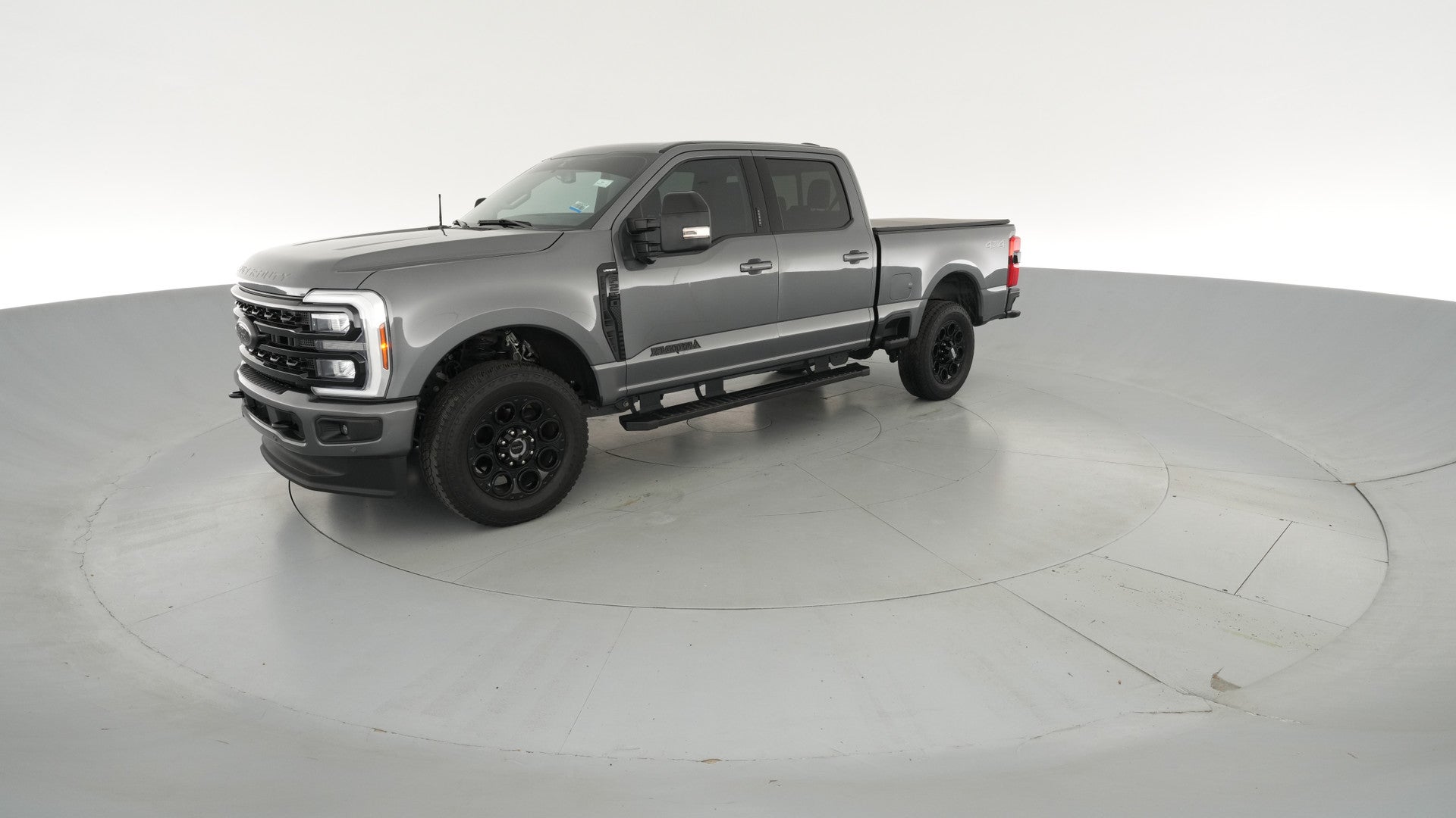 2024 Ford F250 Super Duty Crew Cab vehicle photo