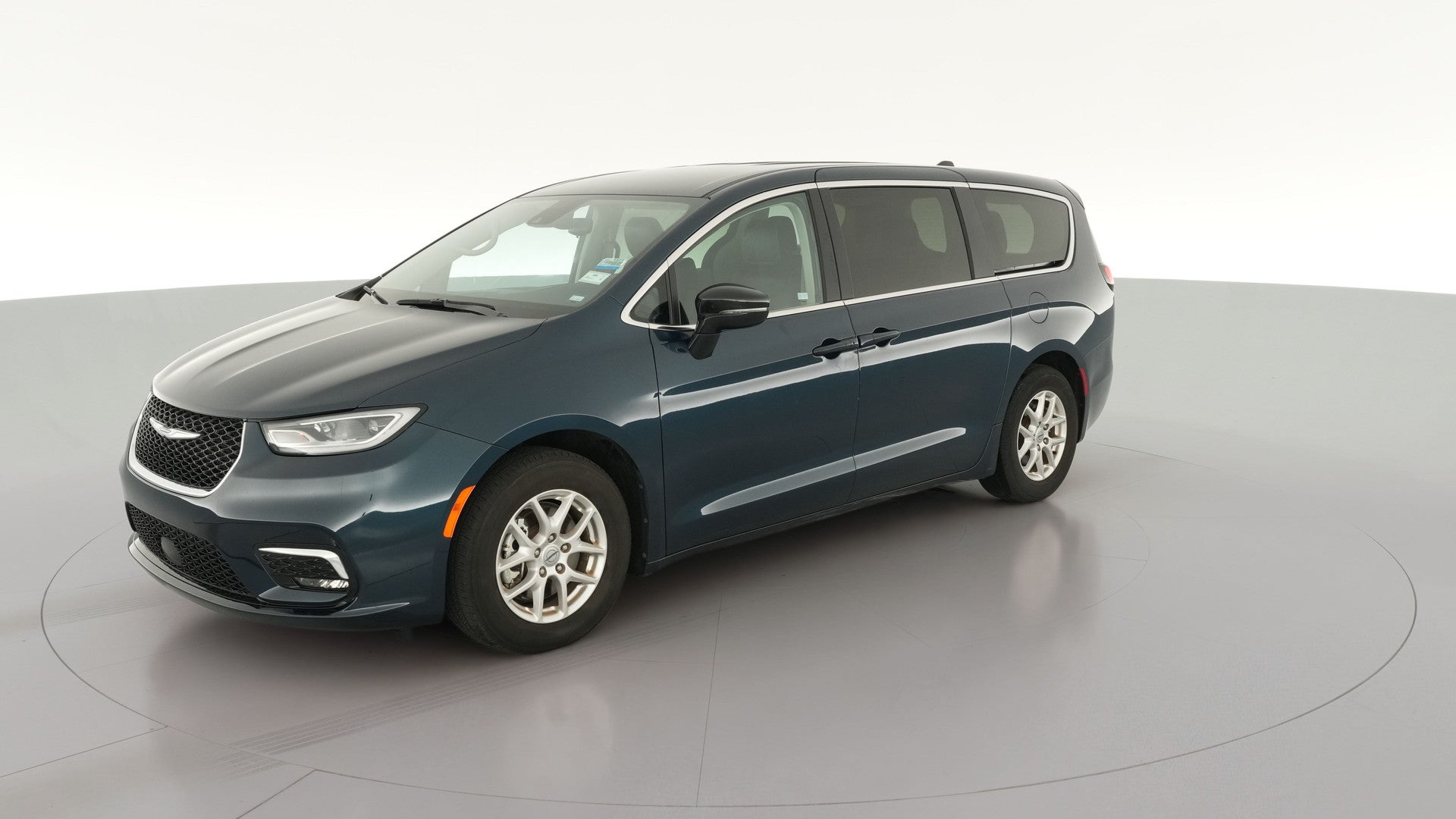 2024 Chrysler Pacifica vehicle photo