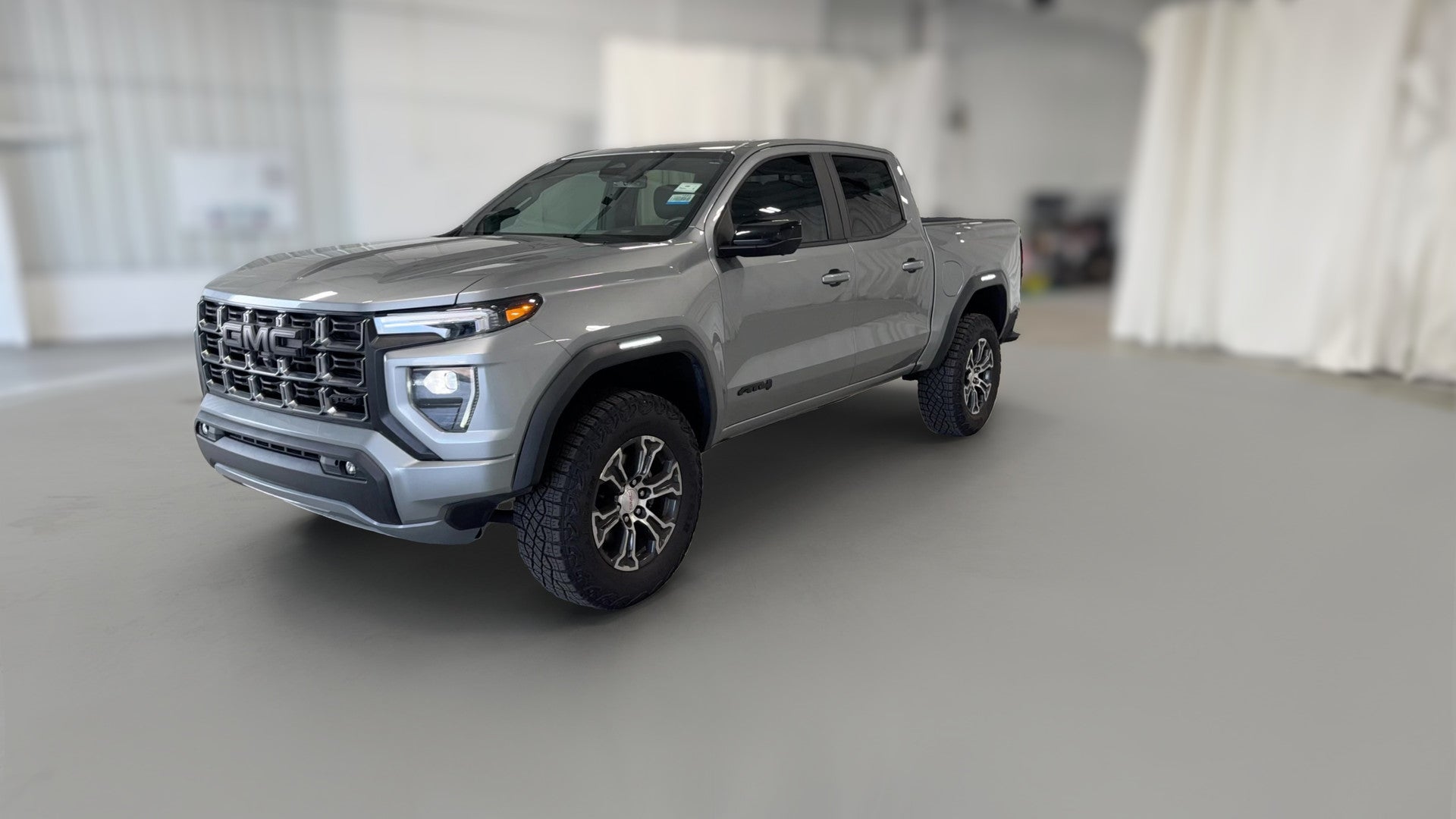 2024 GMC Canyon Crew Cab vehicle photo