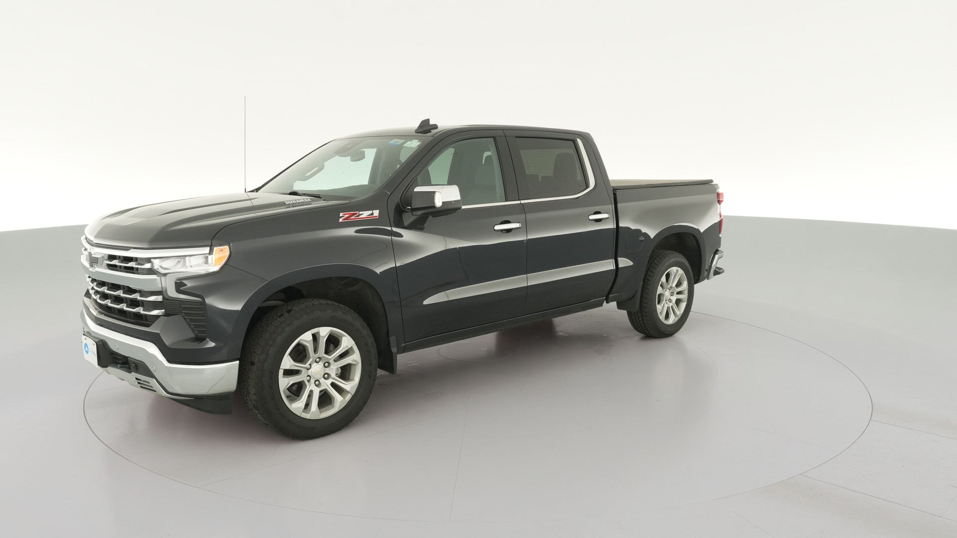 2022 Chevrolet Silverado 1500 Crew Cab vehicle photo