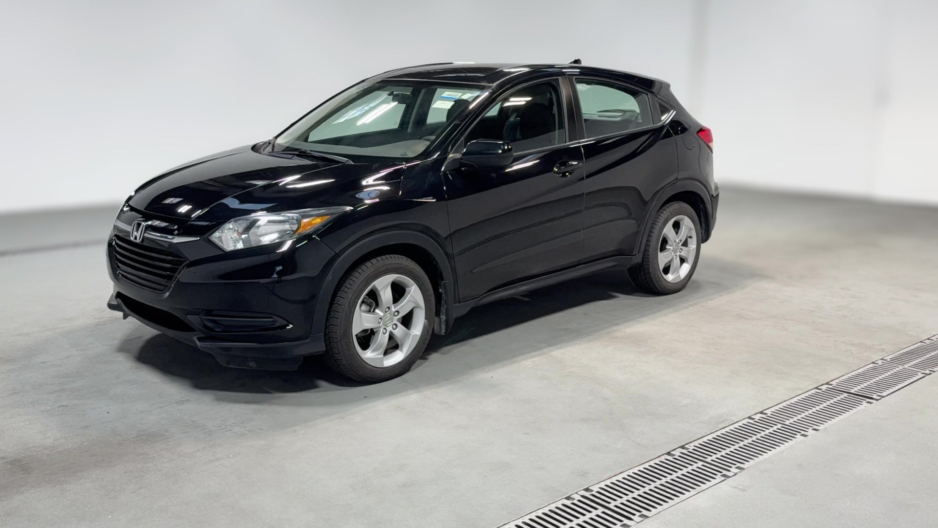 2017 Honda HR-V vehicle photo