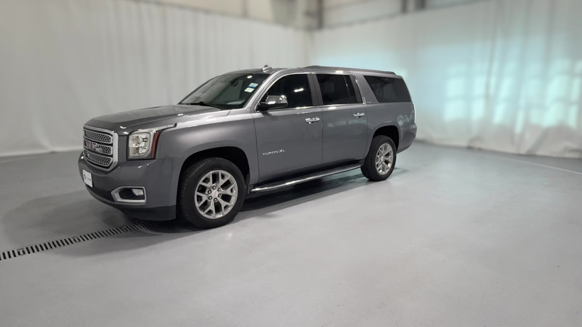 2020 GMC Yukon XL vehicle photo