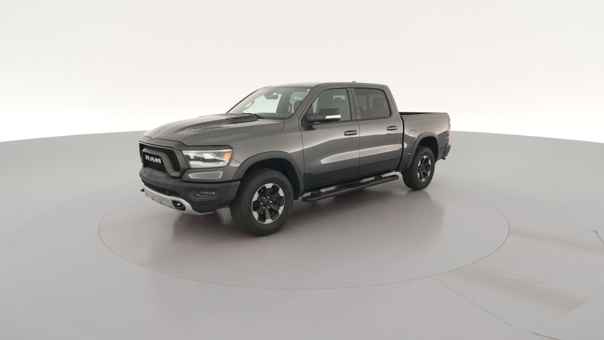2019 Ram 1500 Crew Cab vehicle photo