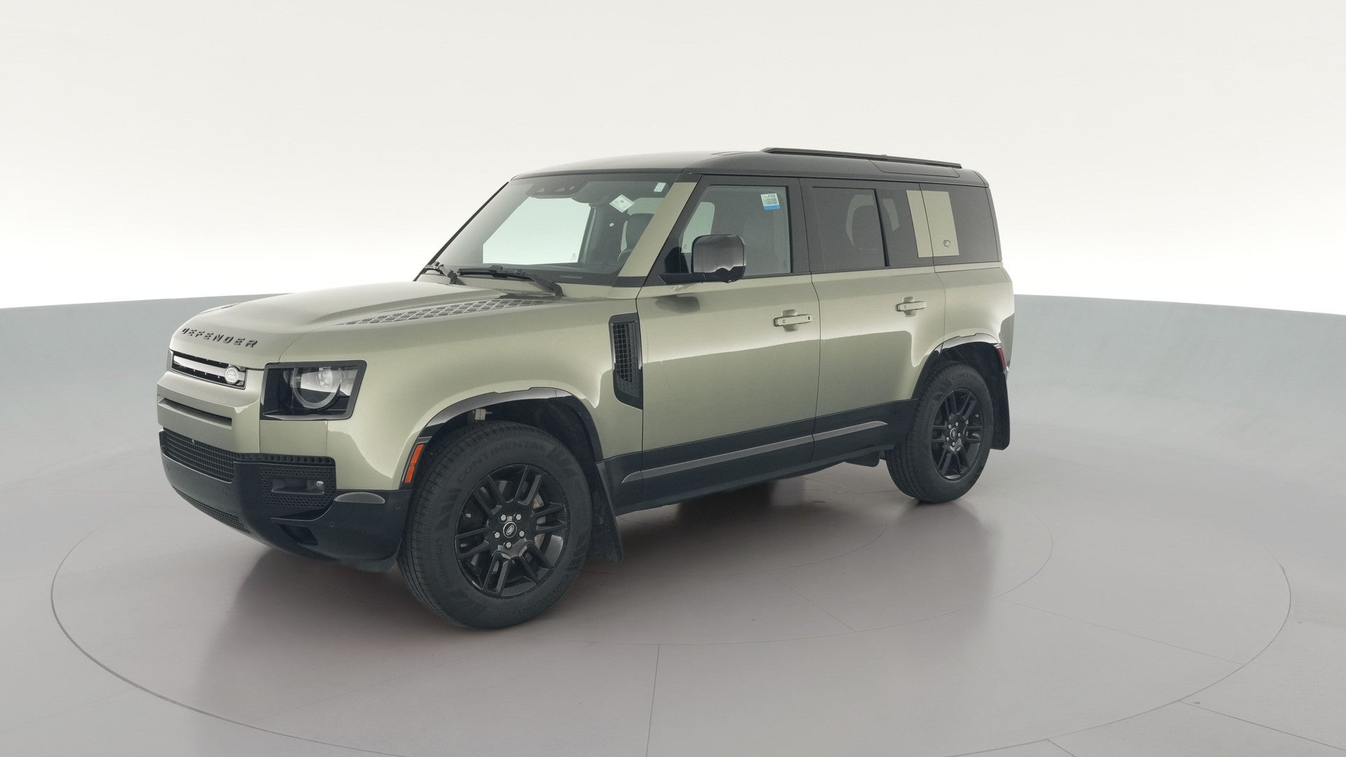 2024 Land Rover Defender 110 vehicle photo