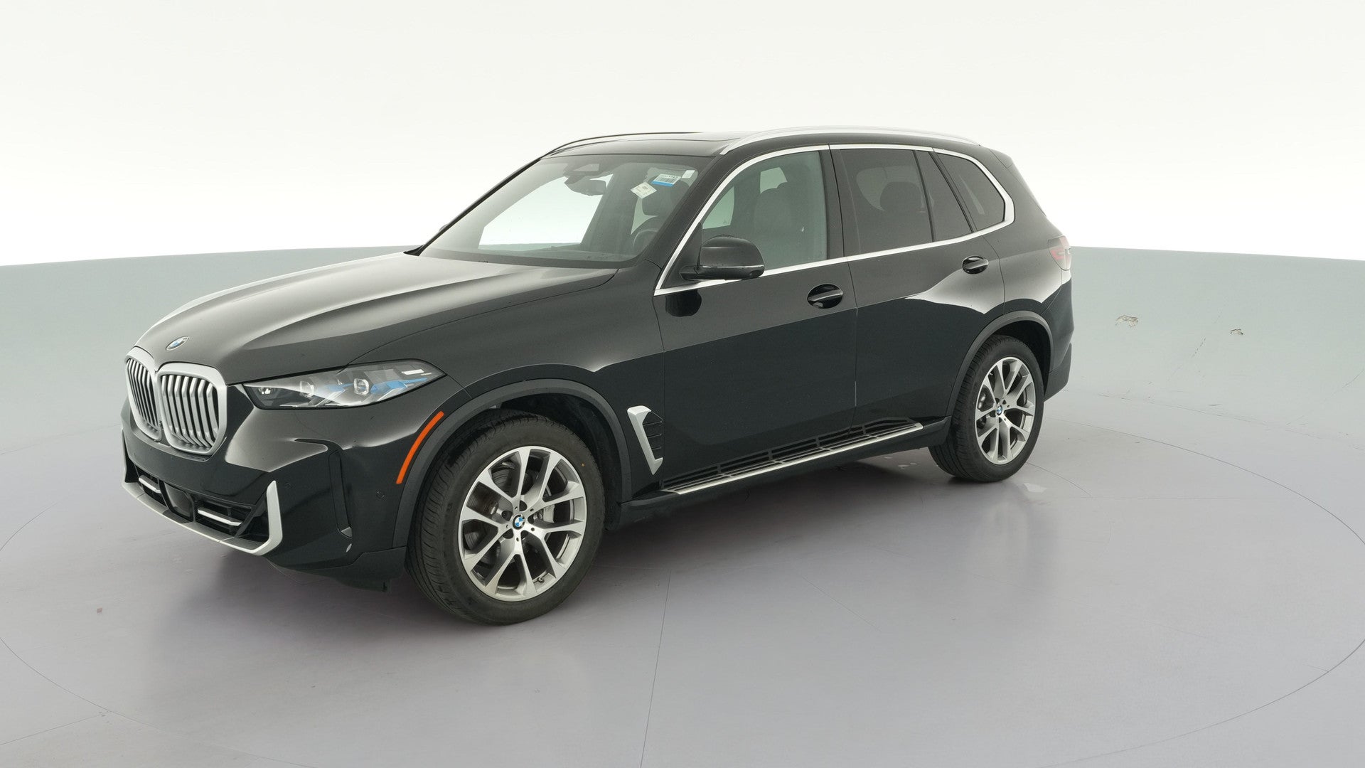 2024 BMW X5 vehicle photo