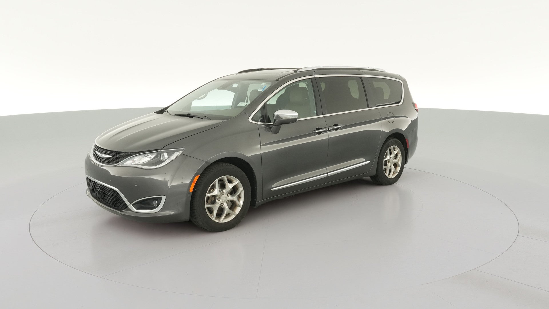 2018 Chrysler Pacifica vehicle photo