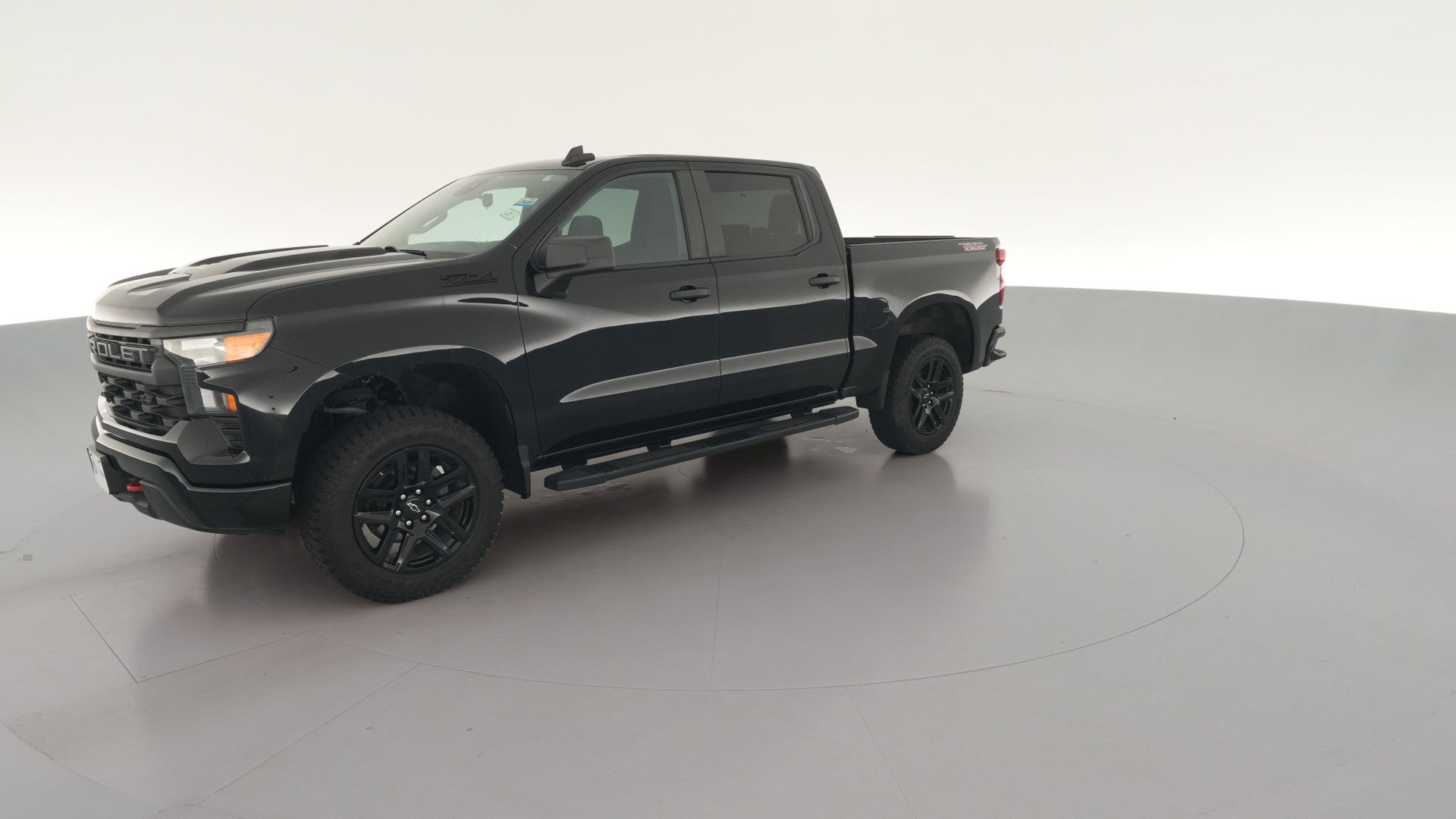 2023 Chevrolet Silverado 1500 Crew Cab vehicle photo