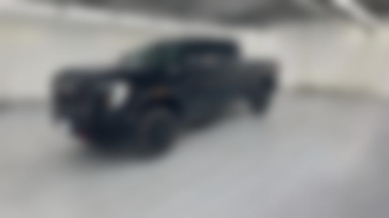 2025 GMC Sierra 2500 HD Crew Cab vehicle photo