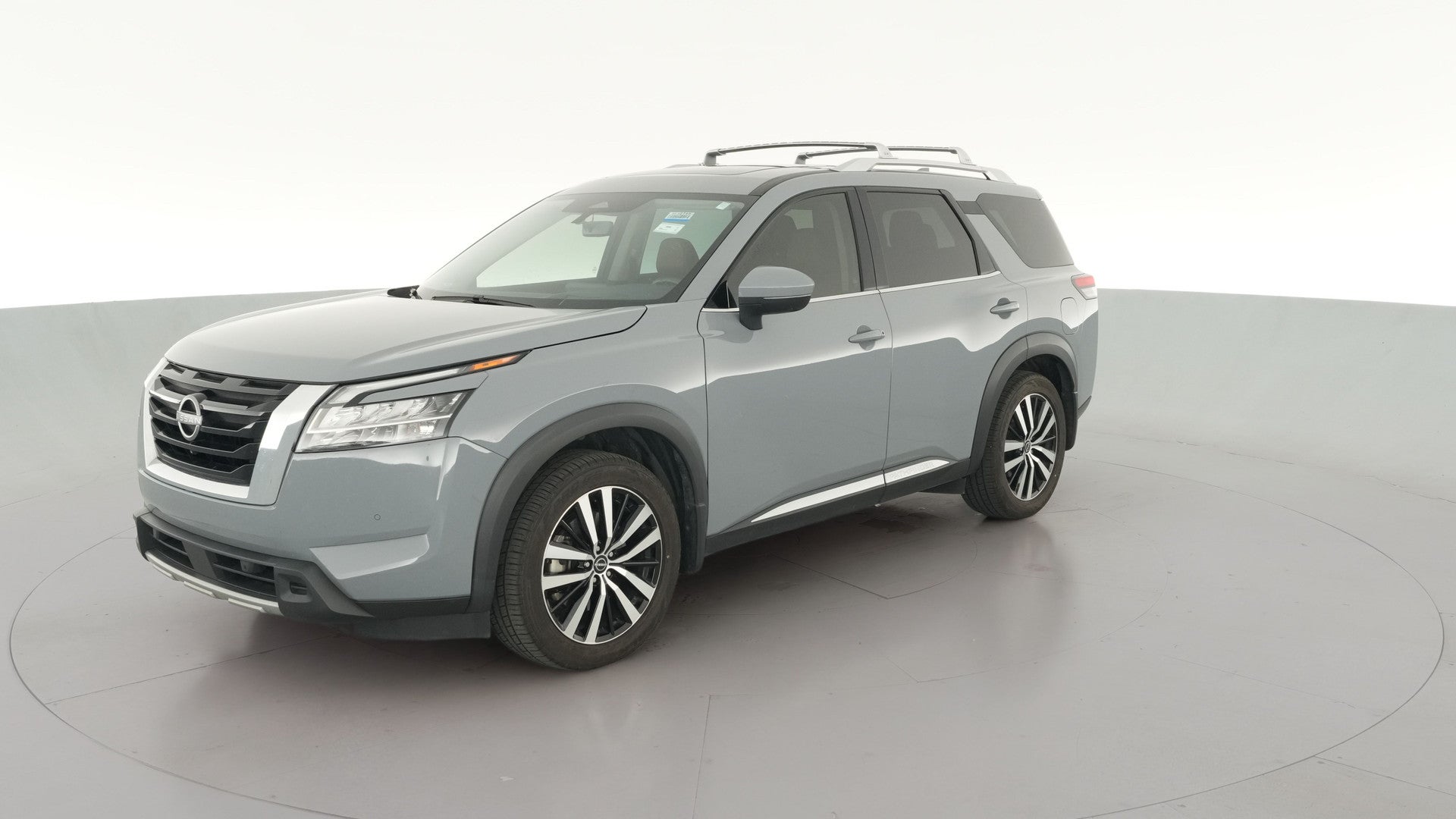 2024 Nissan Pathfinder vehicle photo