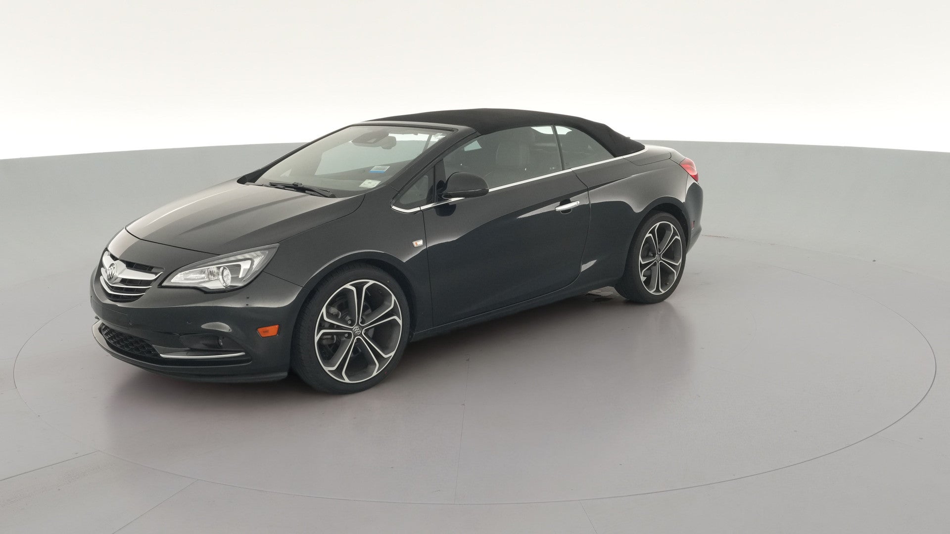 2016 Buick Cascada vehicle photo