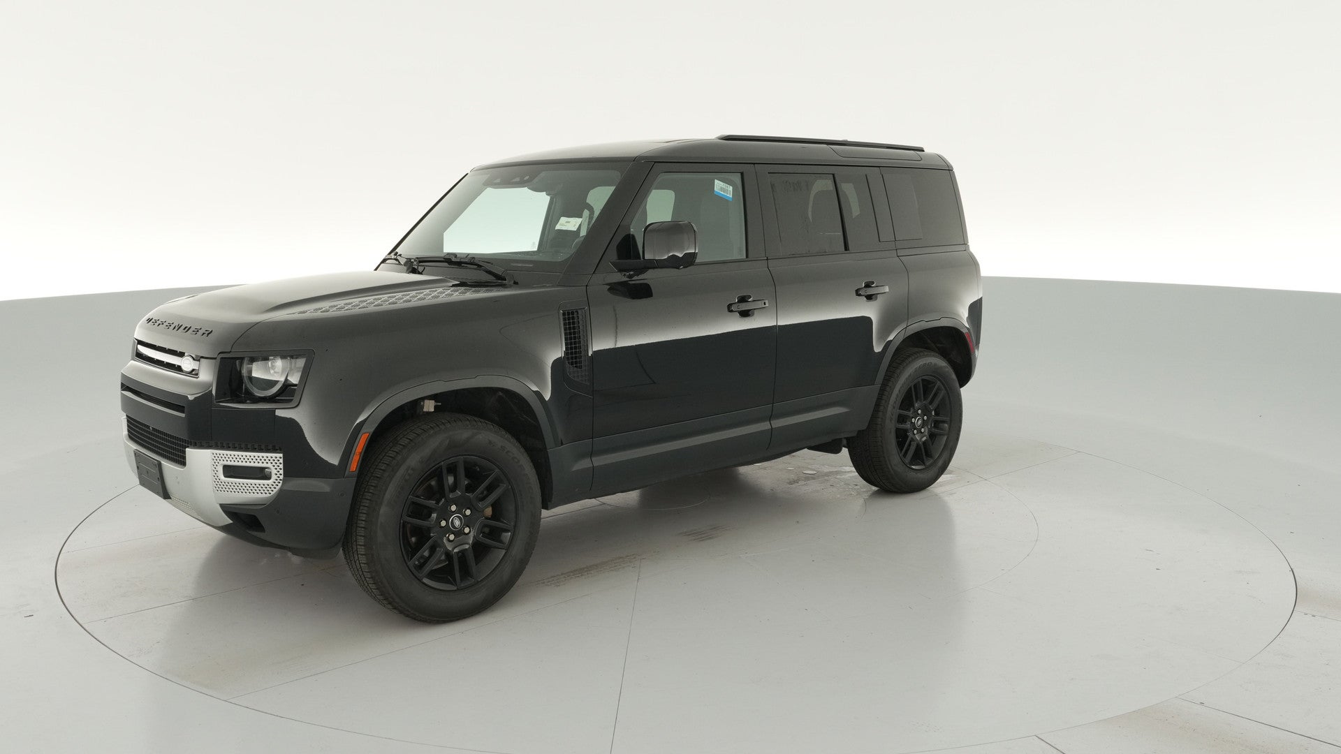 2025 Land Rover Defender 110 vehicle photo