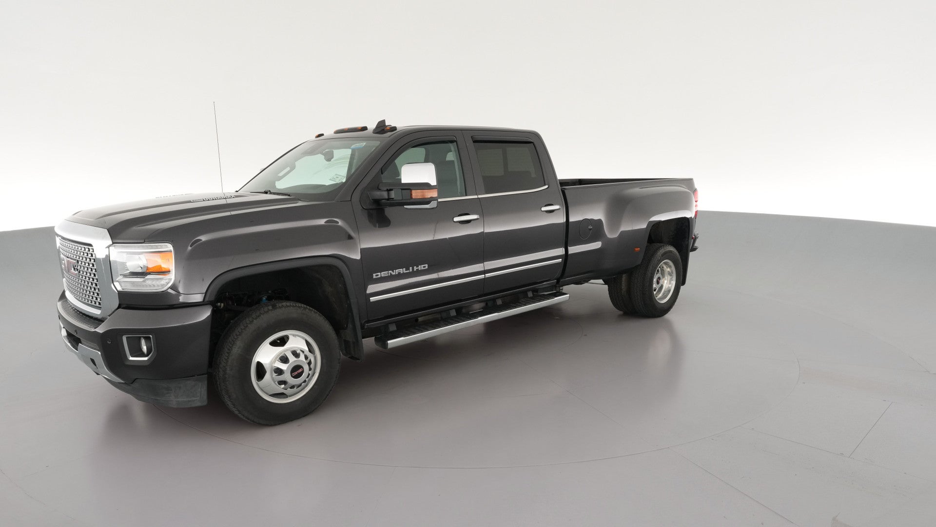 2016 GMC Sierra 3500 HD Crew Cab vehicle photo