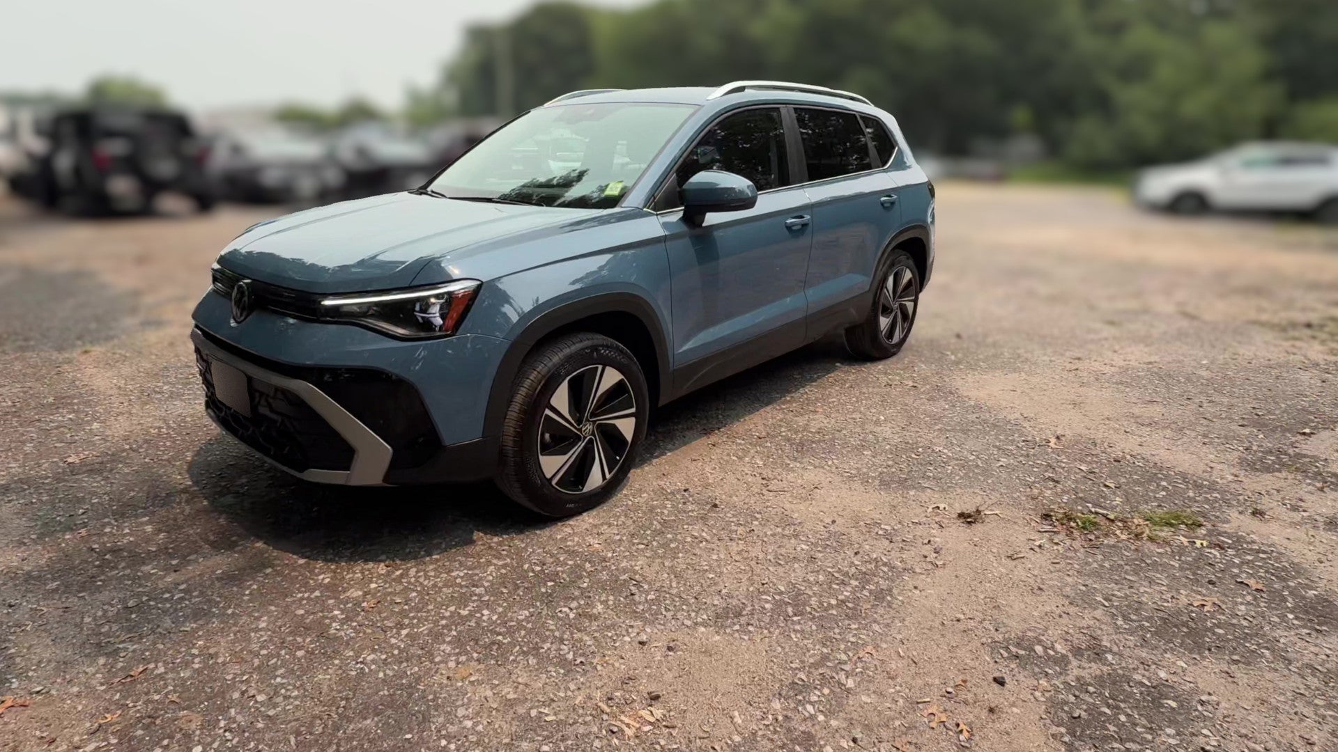 2026 Volkswagen Taos vehicle photo