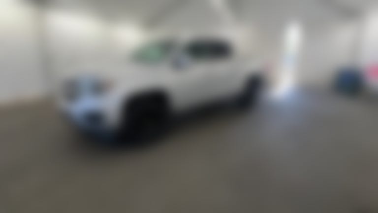 2020 Chevrolet Colorado Crew Cab vehicle photo