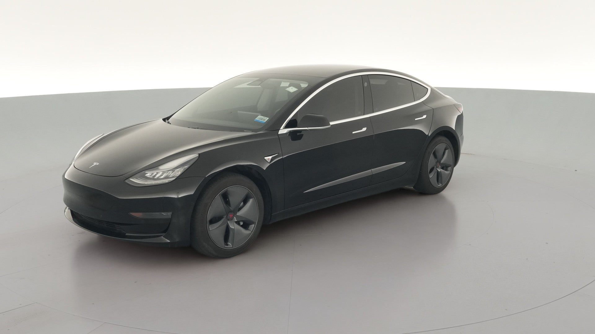 2019 Tesla Model 3 vehicle photo