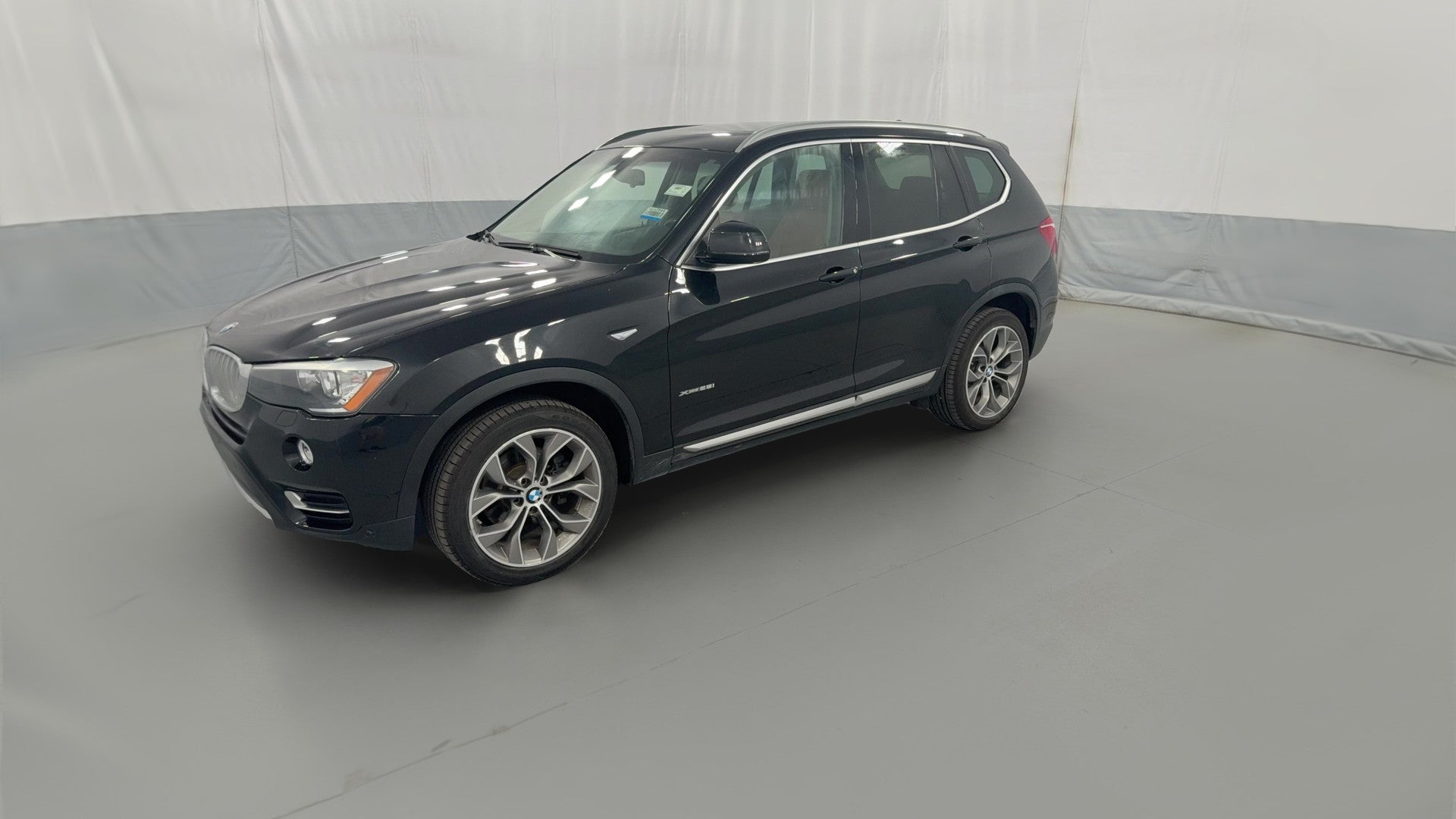 2017 BMW X3 vehicle photo