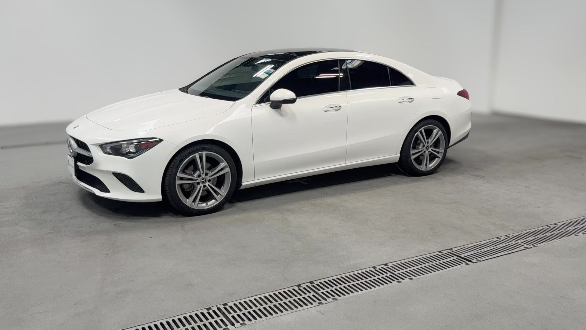 2022 Mercedes-Benz CLA vehicle photo