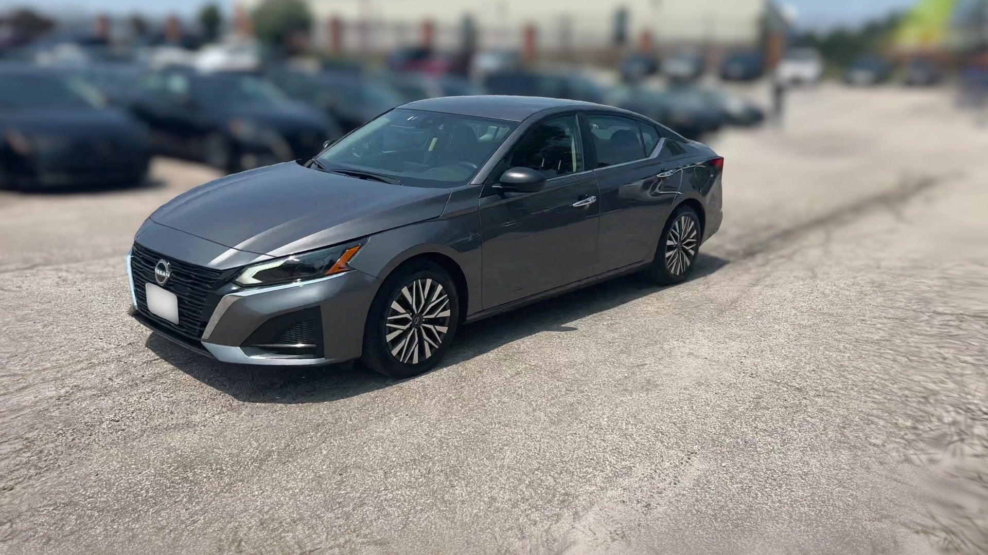 2025 Nissan Altima vehicle photo