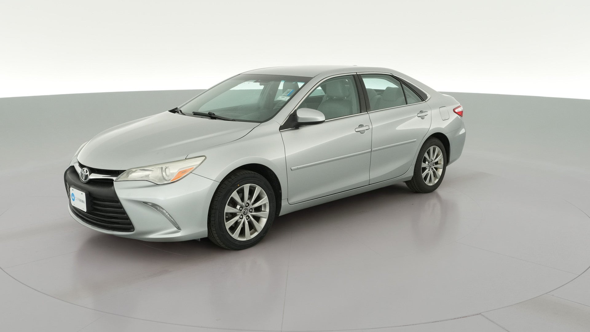 2015 Toyota Camry vehicle photo