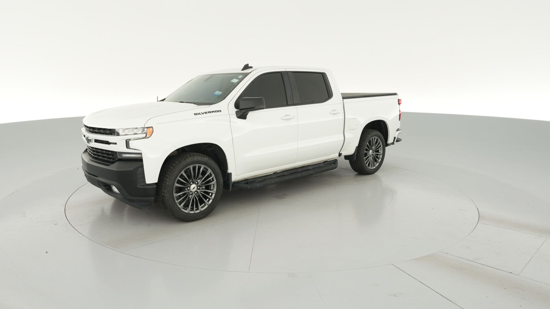 2020 Chevrolet Silverado 1500 Crew Cab vehicle photo
