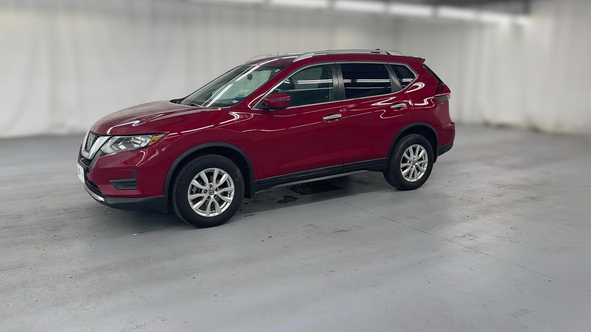 2017 Nissan Rogue vehicle photo