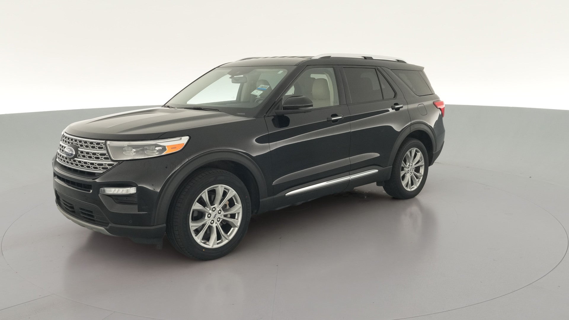 2021 Ford Explorer vehicle photo
