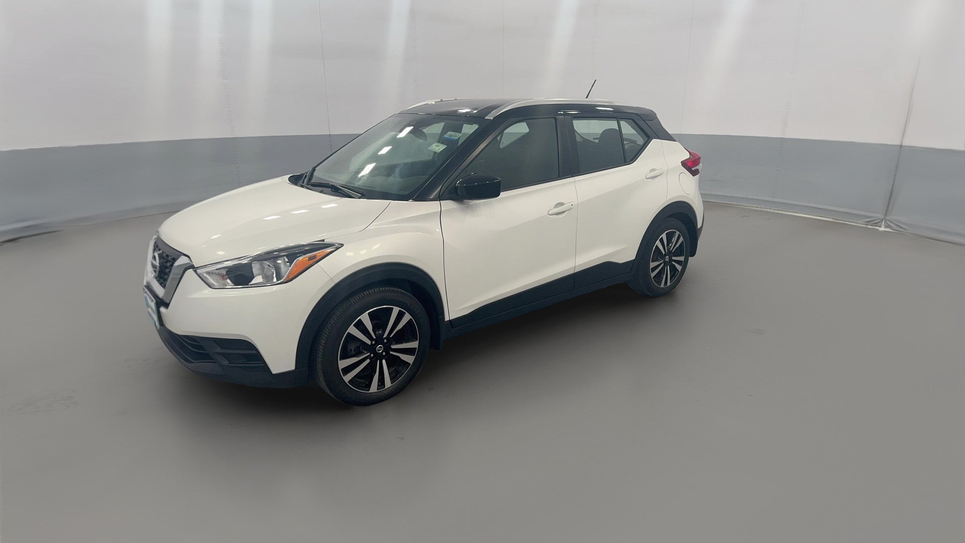 2020 Nissan Kicks vehicle photo
