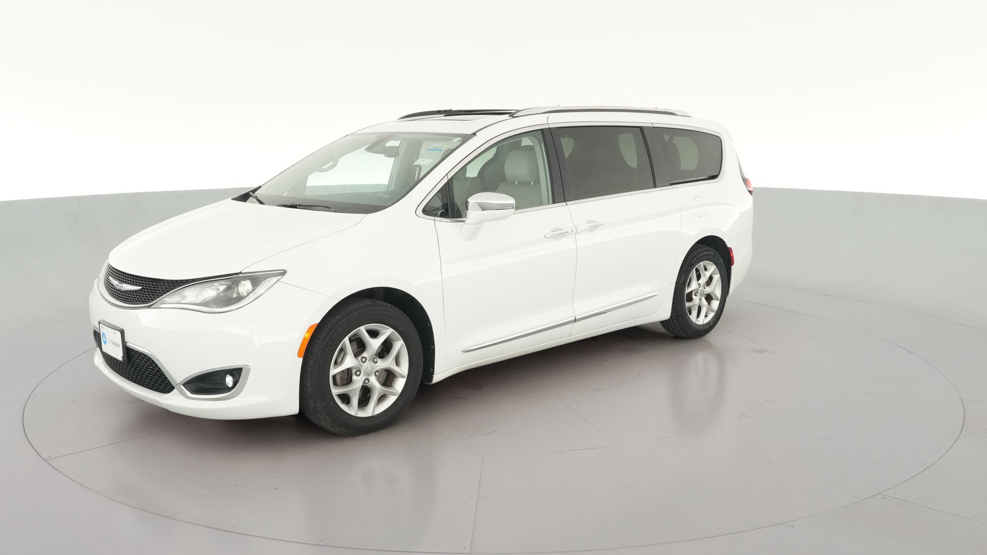 2020 Chrysler Pacifica vehicle photo