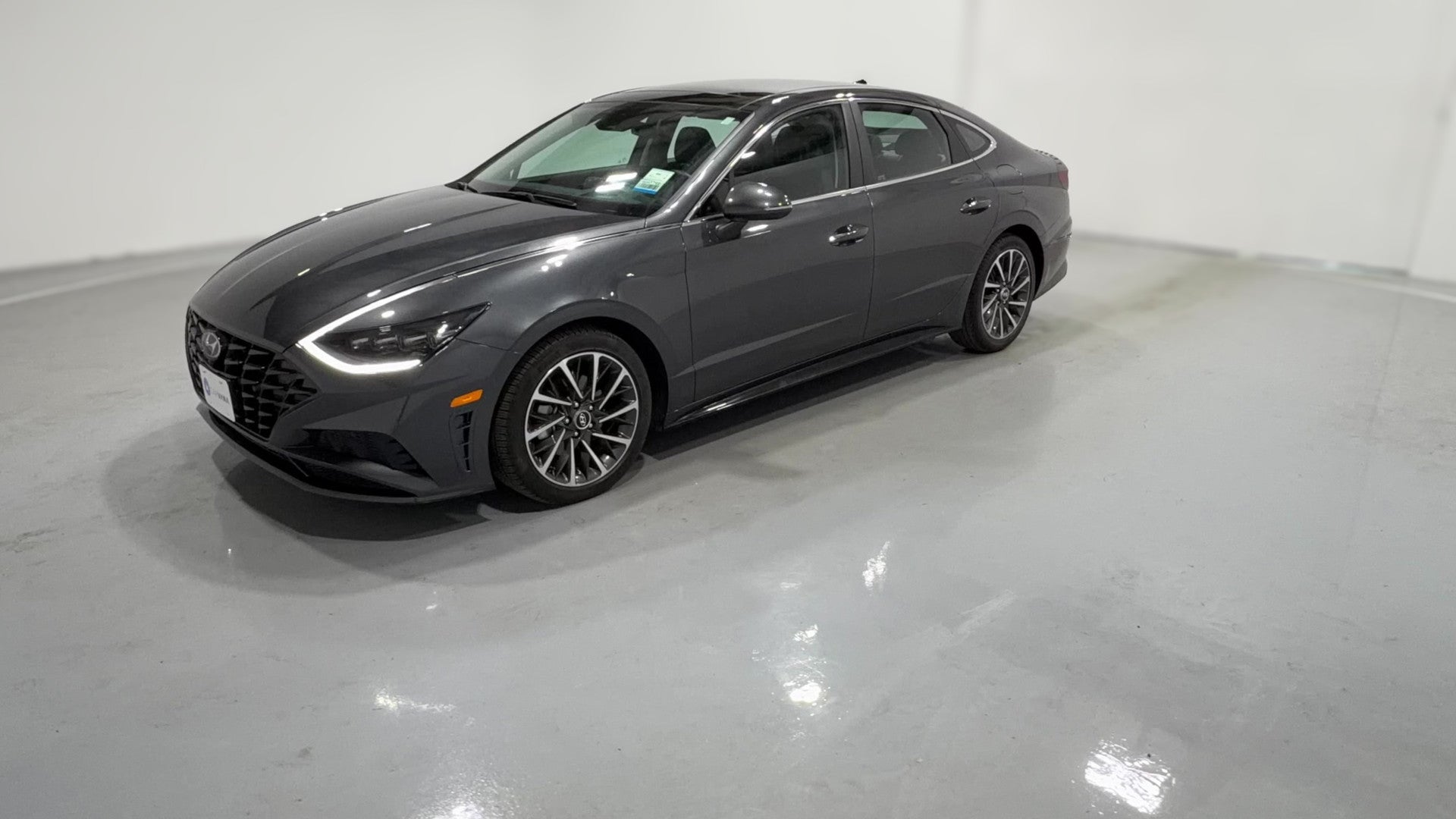 2022 Hyundai Sonata vehicle photo