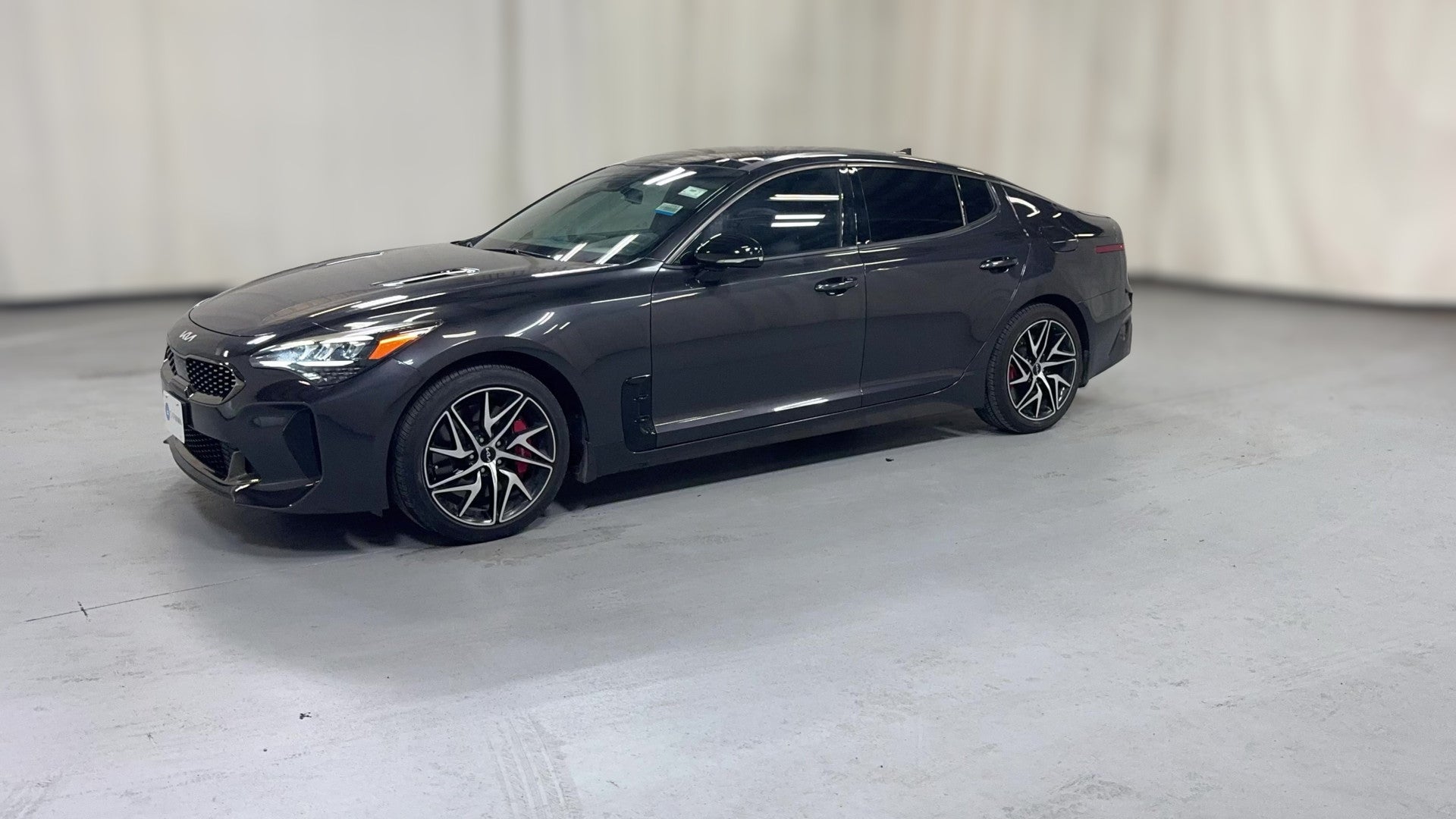 2023 Kia Stinger vehicle photo