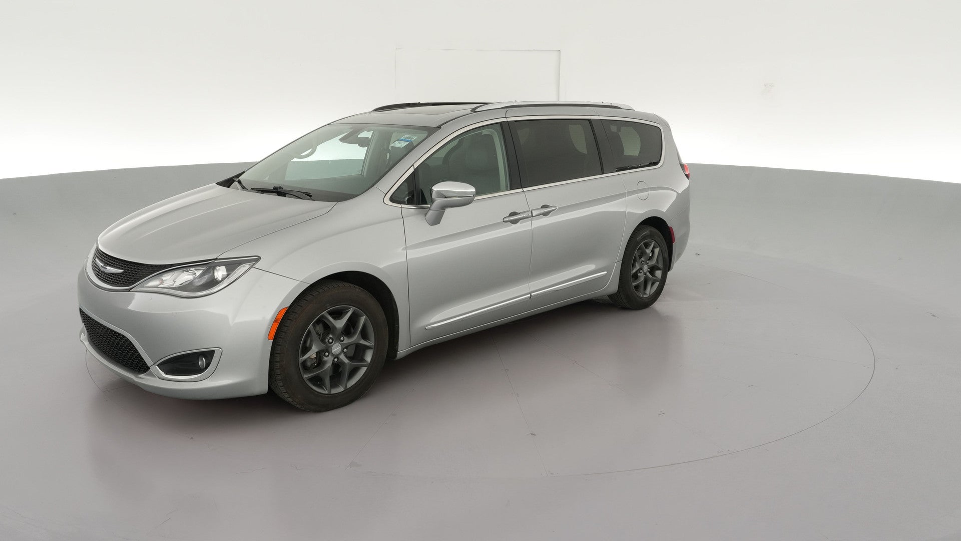 2018 Chrysler Pacifica vehicle photo
