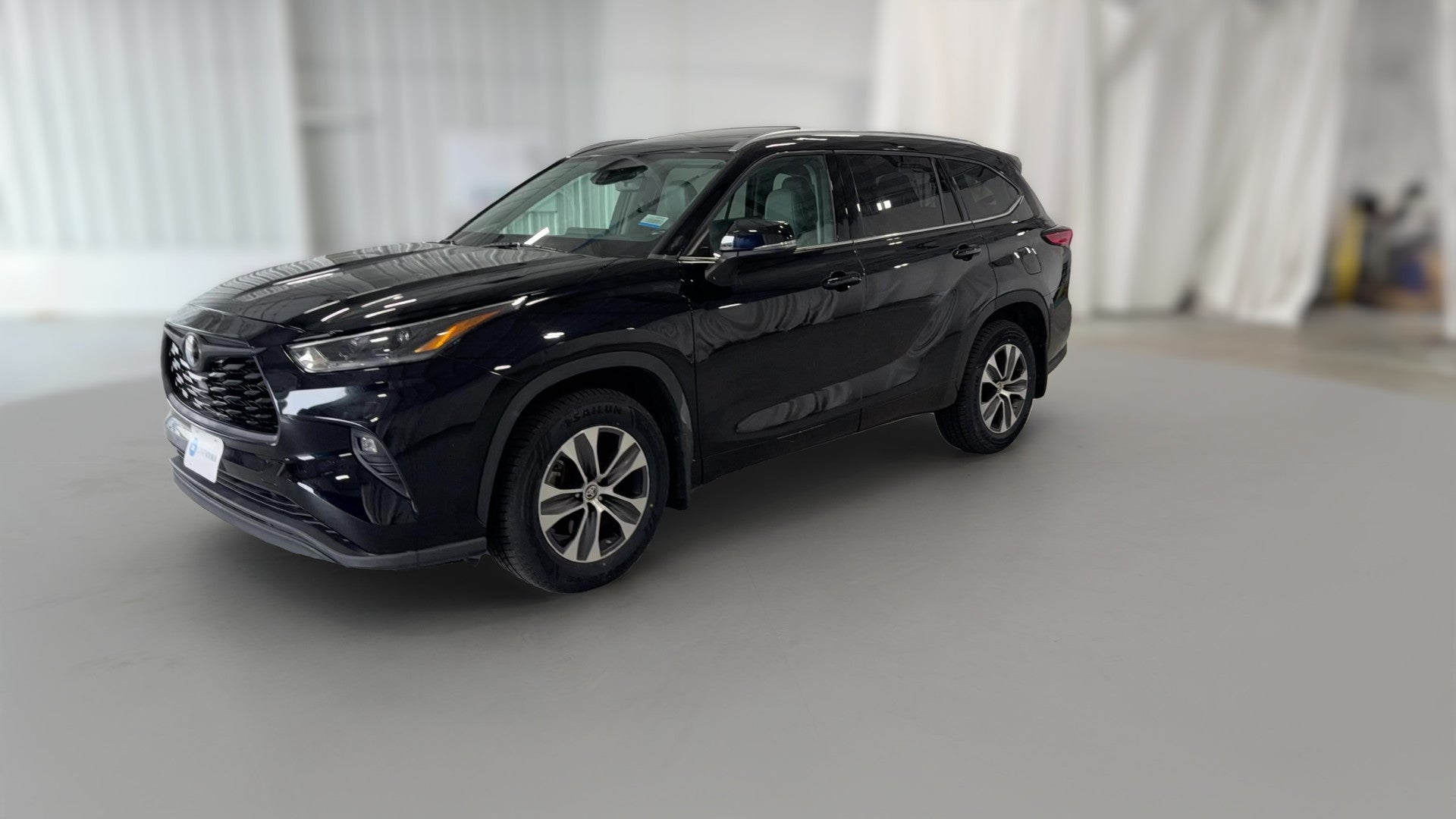 2021 Toyota Highlander vehicle photo