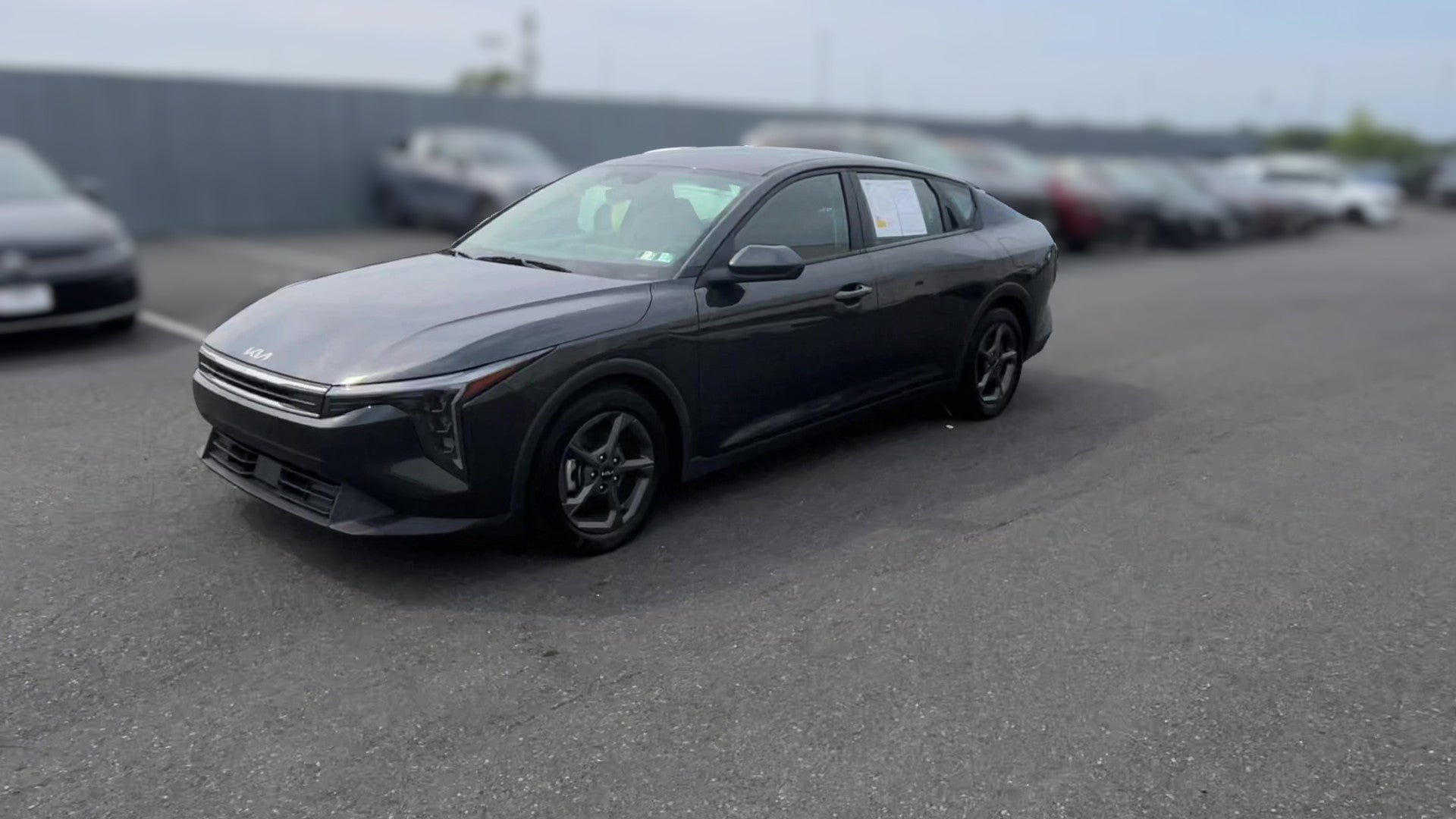 2025 Kia K4 vehicle photo