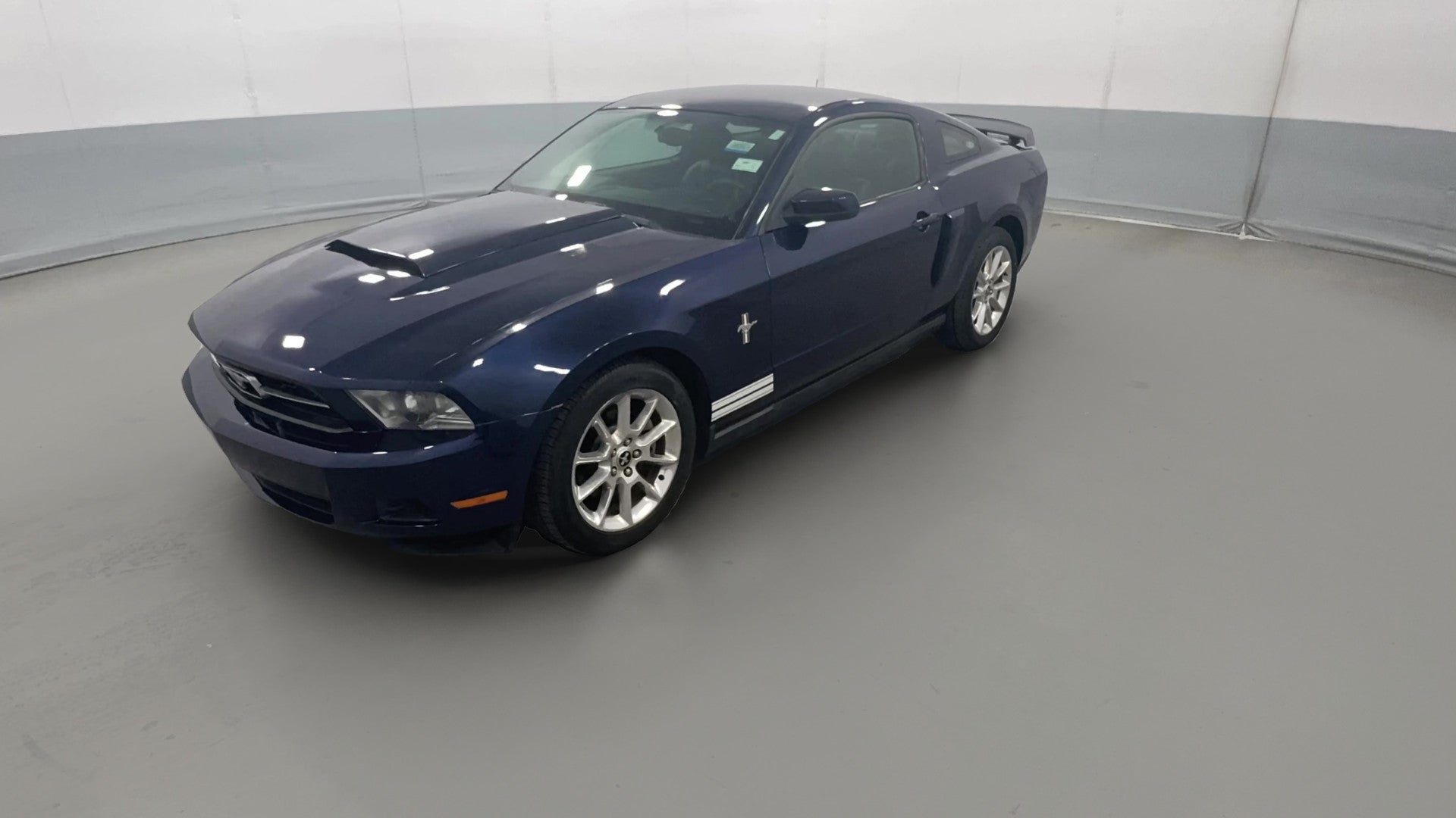 2011 Ford Mustang vehicle photo