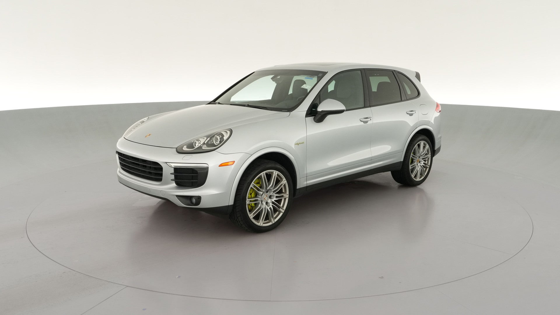 2017 Porsche Cayenne vehicle photo