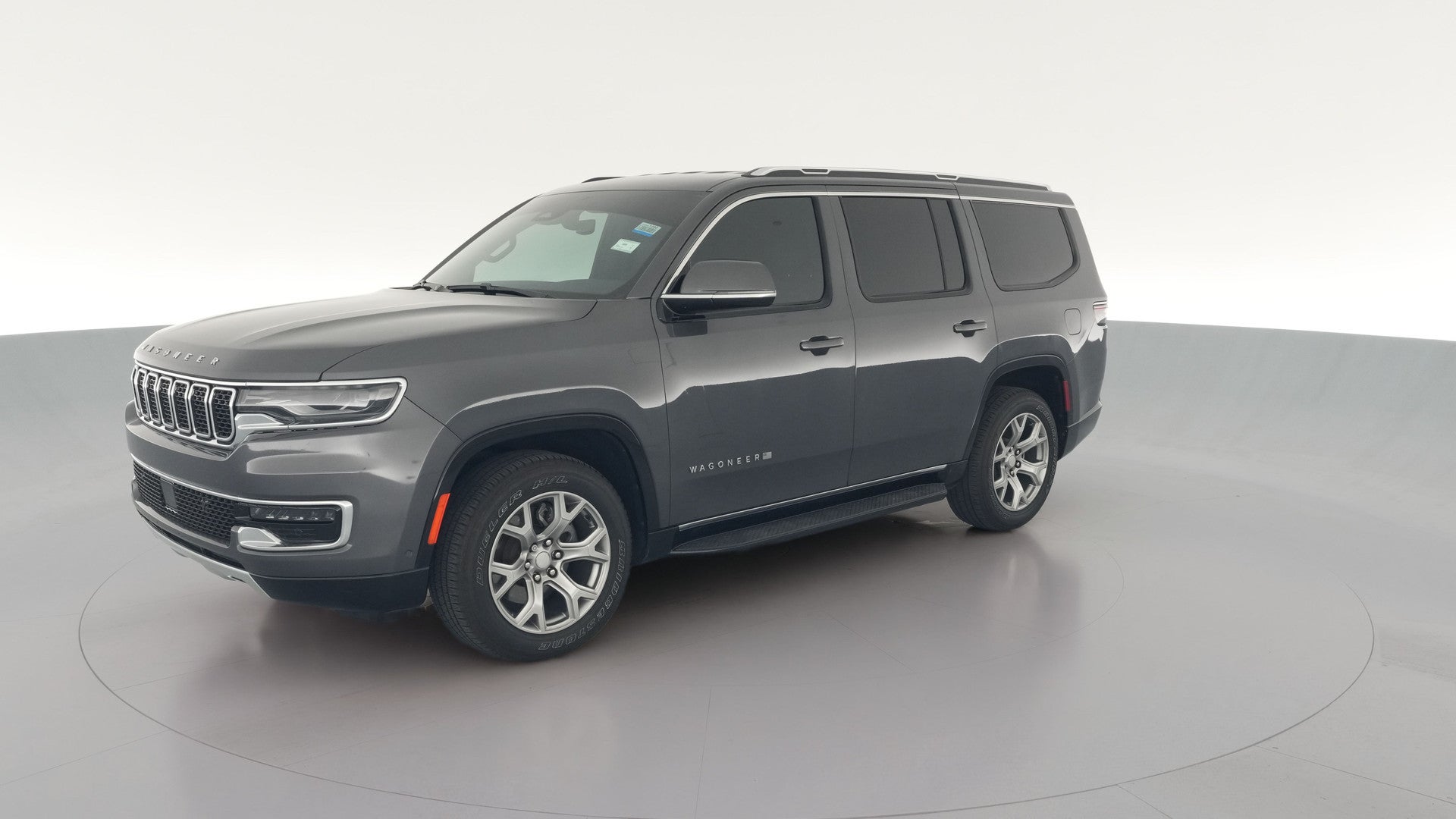 2022 Jeep Wagoneer vehicle photo