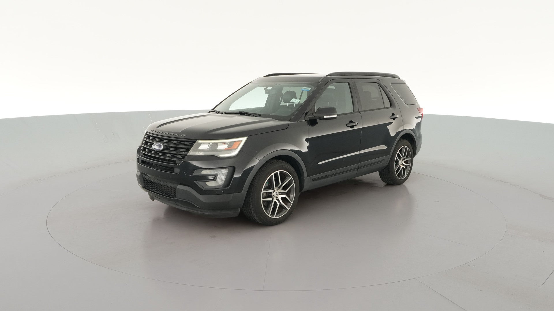 2017 Ford Explorer vehicle photo