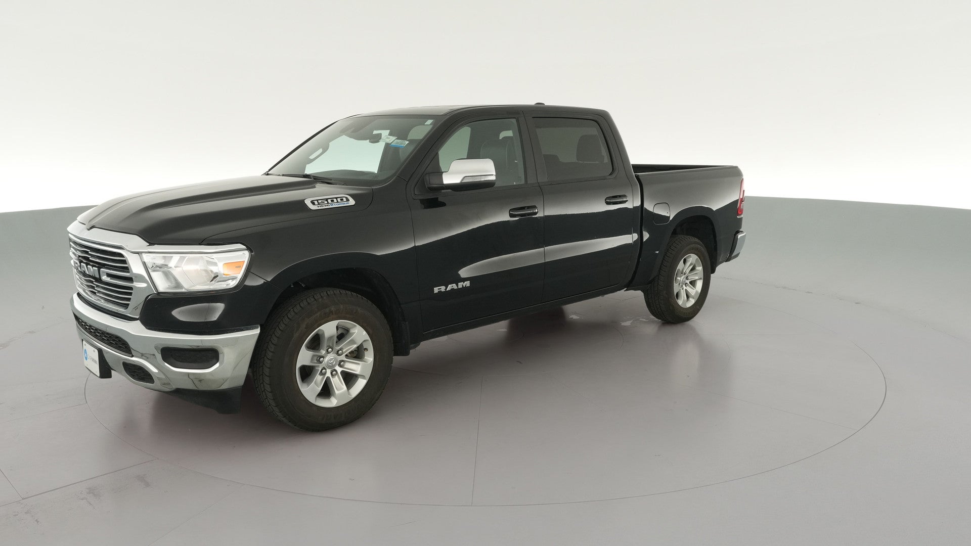 2024 Ram 1500 Crew Cab vehicle photo