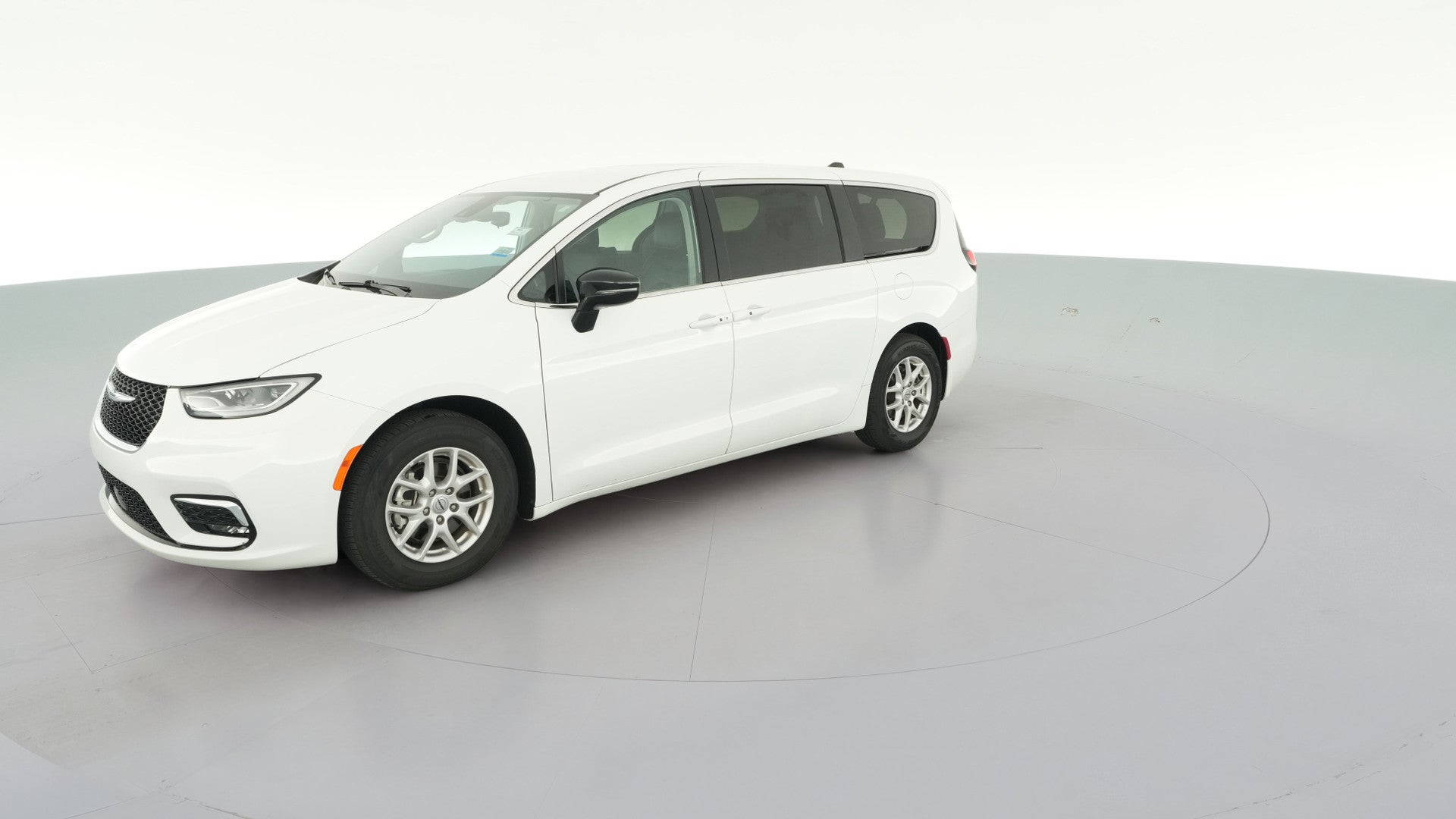 2024 Chrysler Pacifica vehicle photo