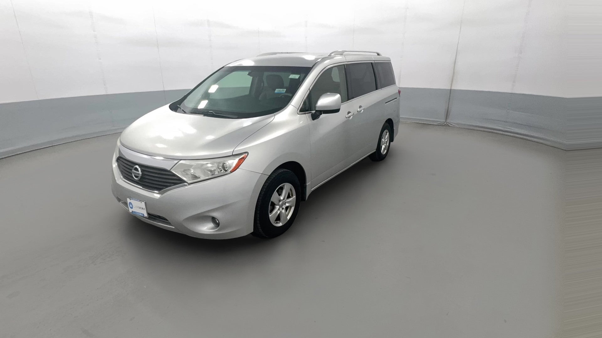 2015 Nissan Quest vehicle photo