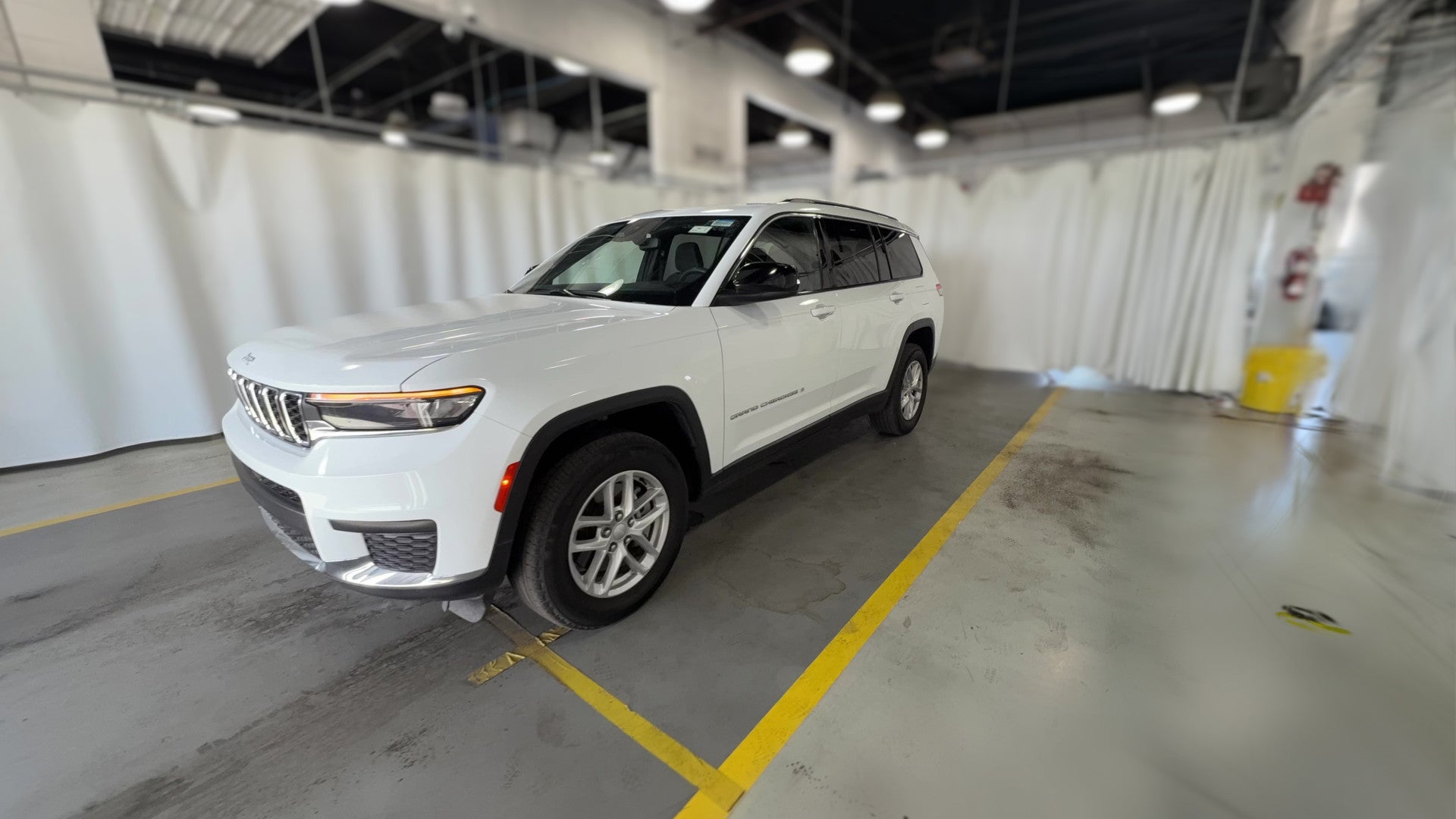 2024 Jeep Grand Cherokee L vehicle photo