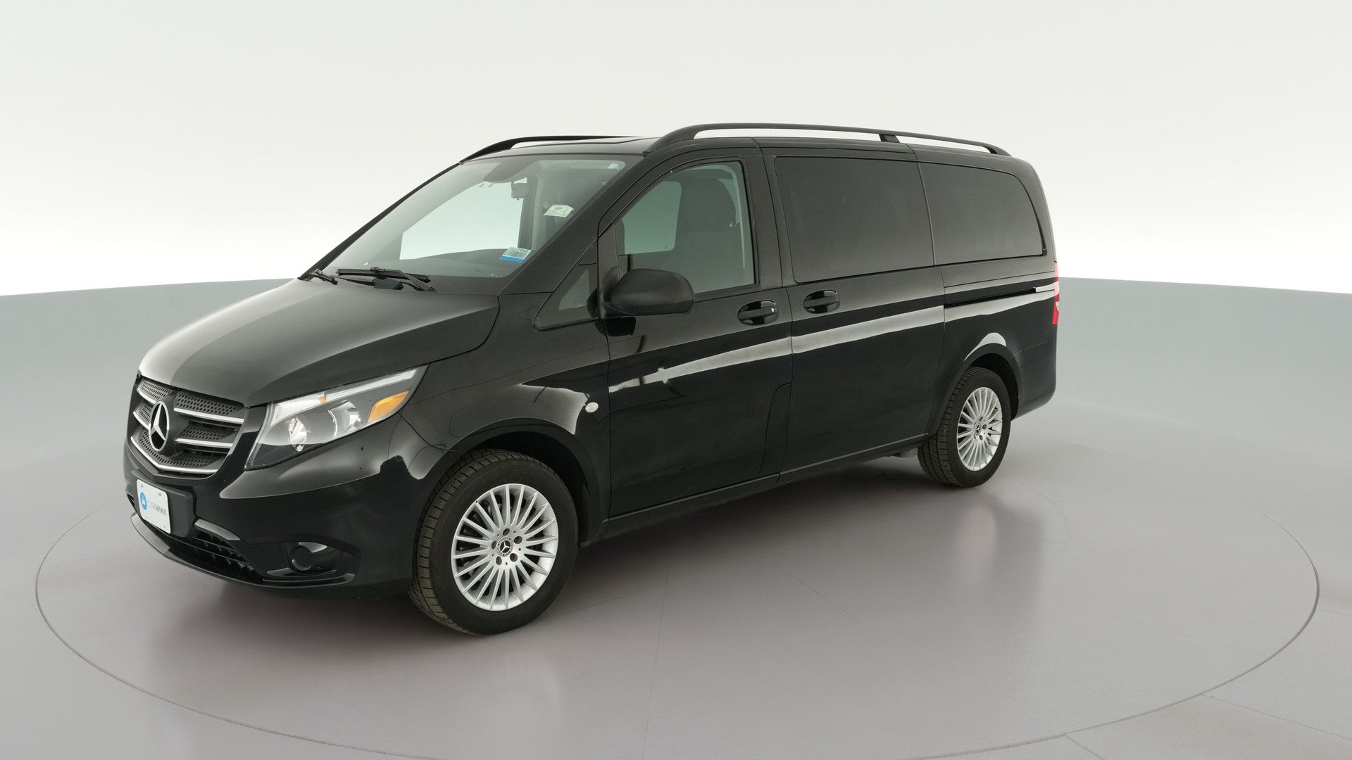 2019 Mercedes-Benz Metris Passenger vehicle photo