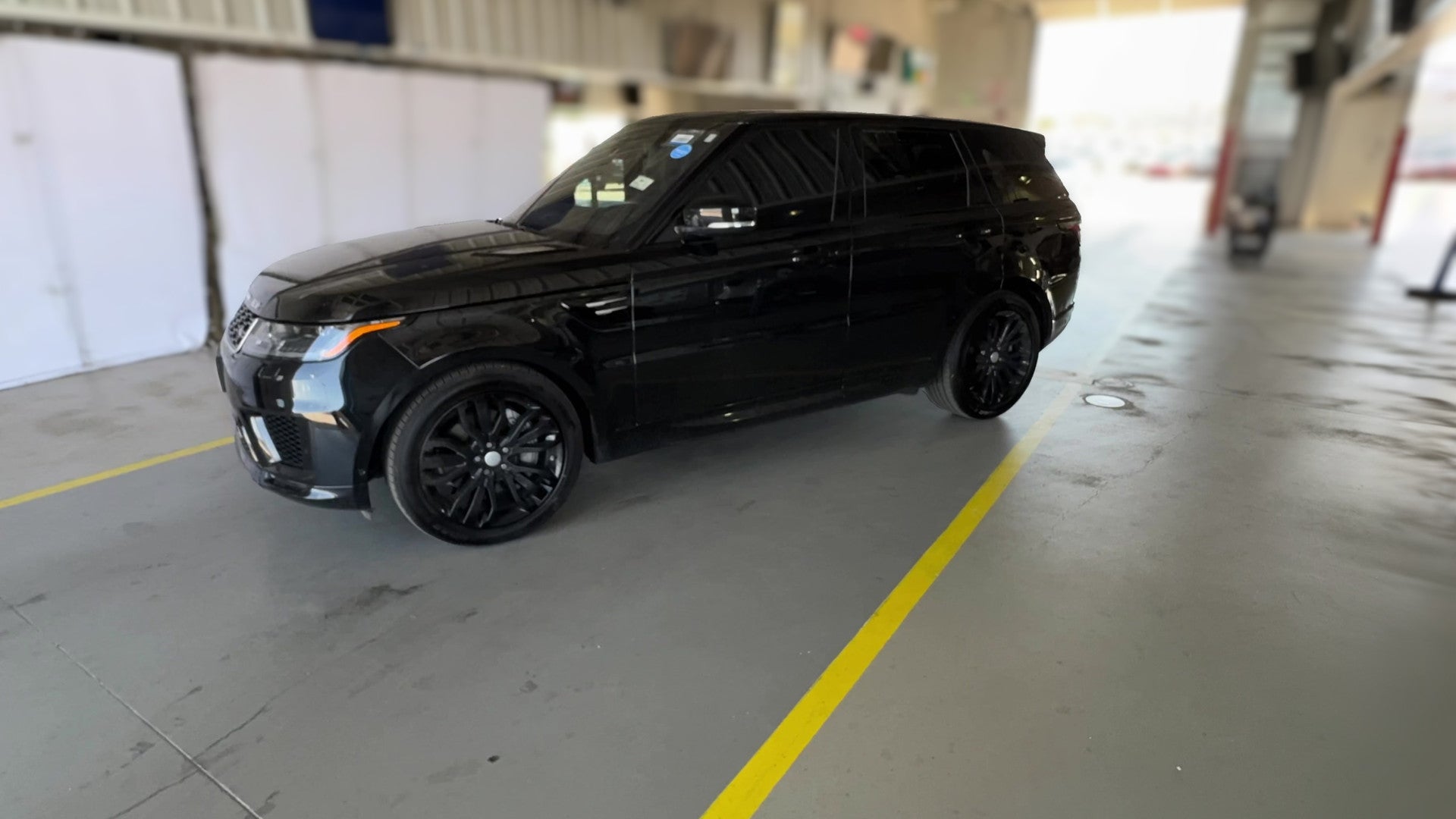 2018 Land Rover Range Rover Sport vehicle photo
