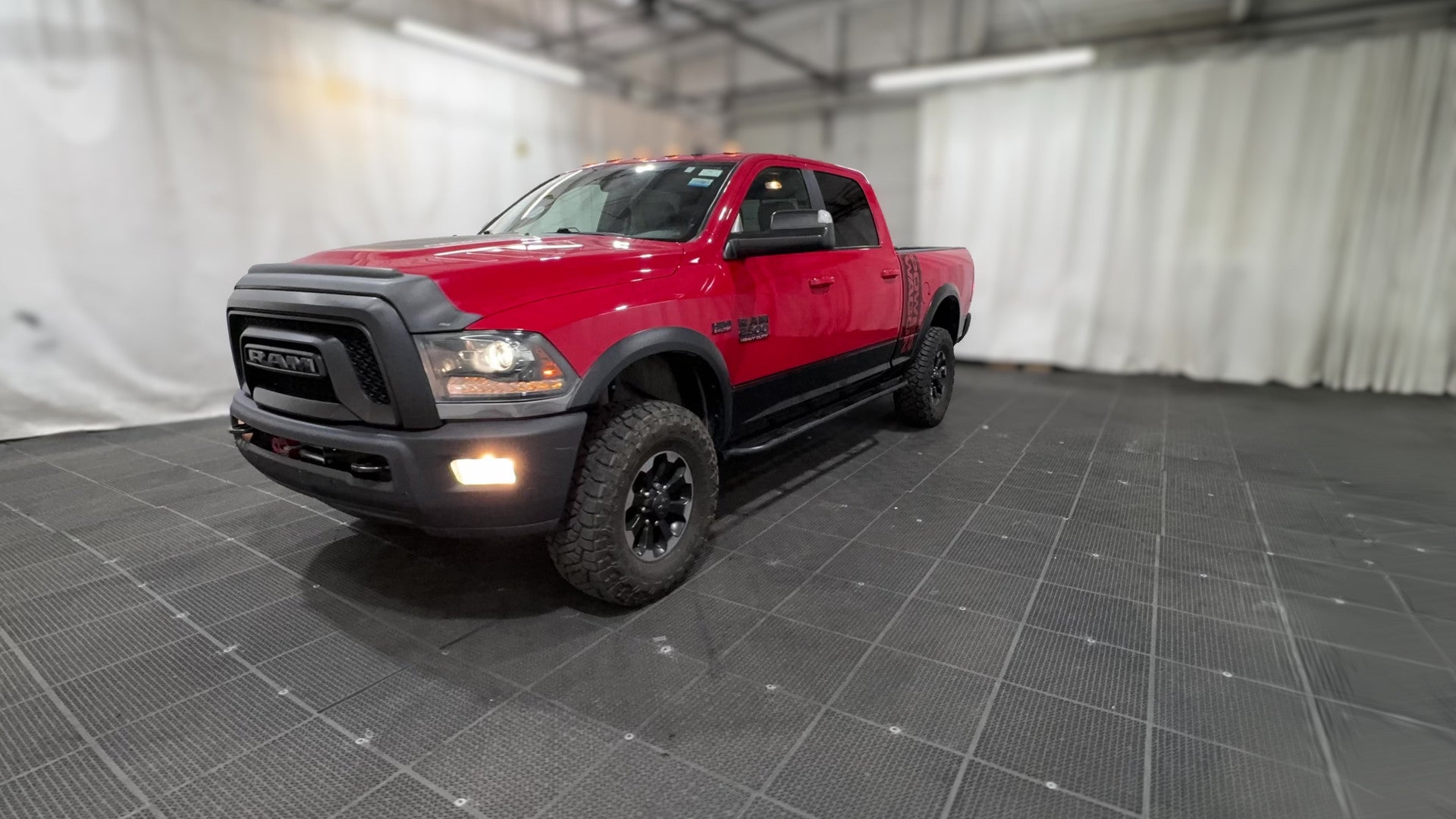 2018 Ram 2500 Crew Cab vehicle photo