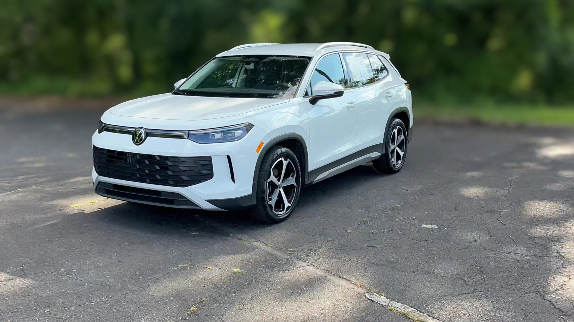 2026 Volkswagen Tiguan vehicle photo