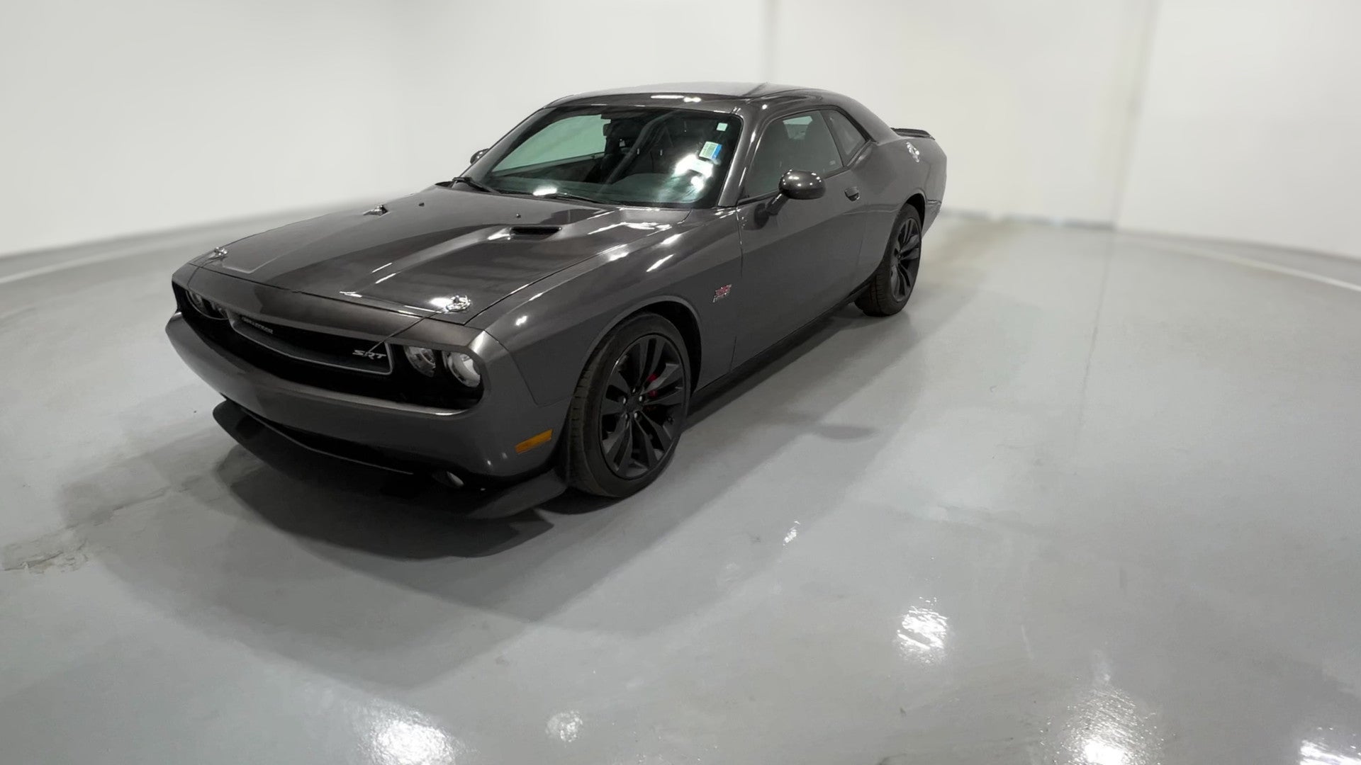 2014 Dodge Challenger vehicle photo