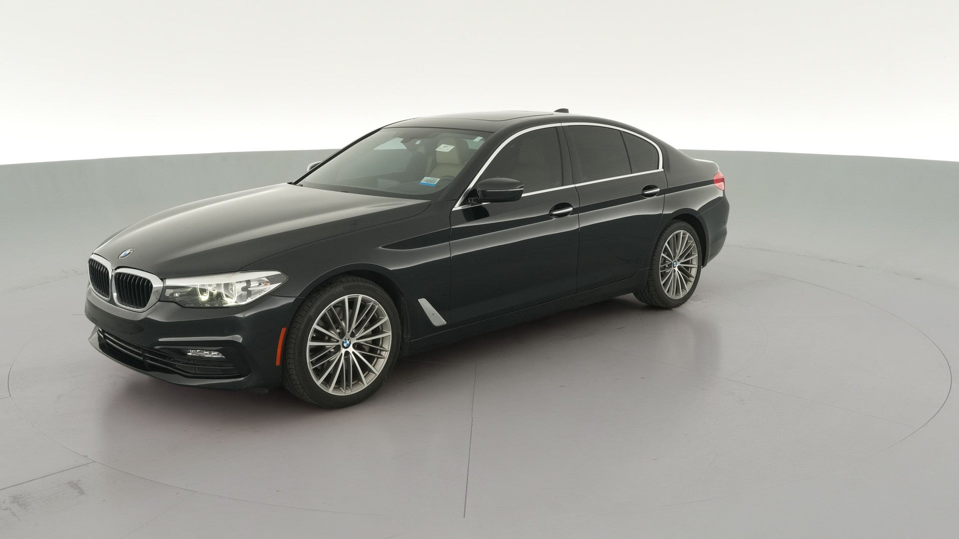 2017 BMW 5 Series vehicle photo
