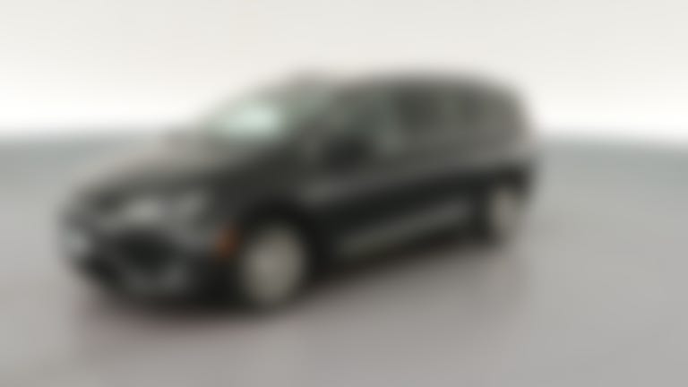2017 Chrysler Pacifica vehicle photo