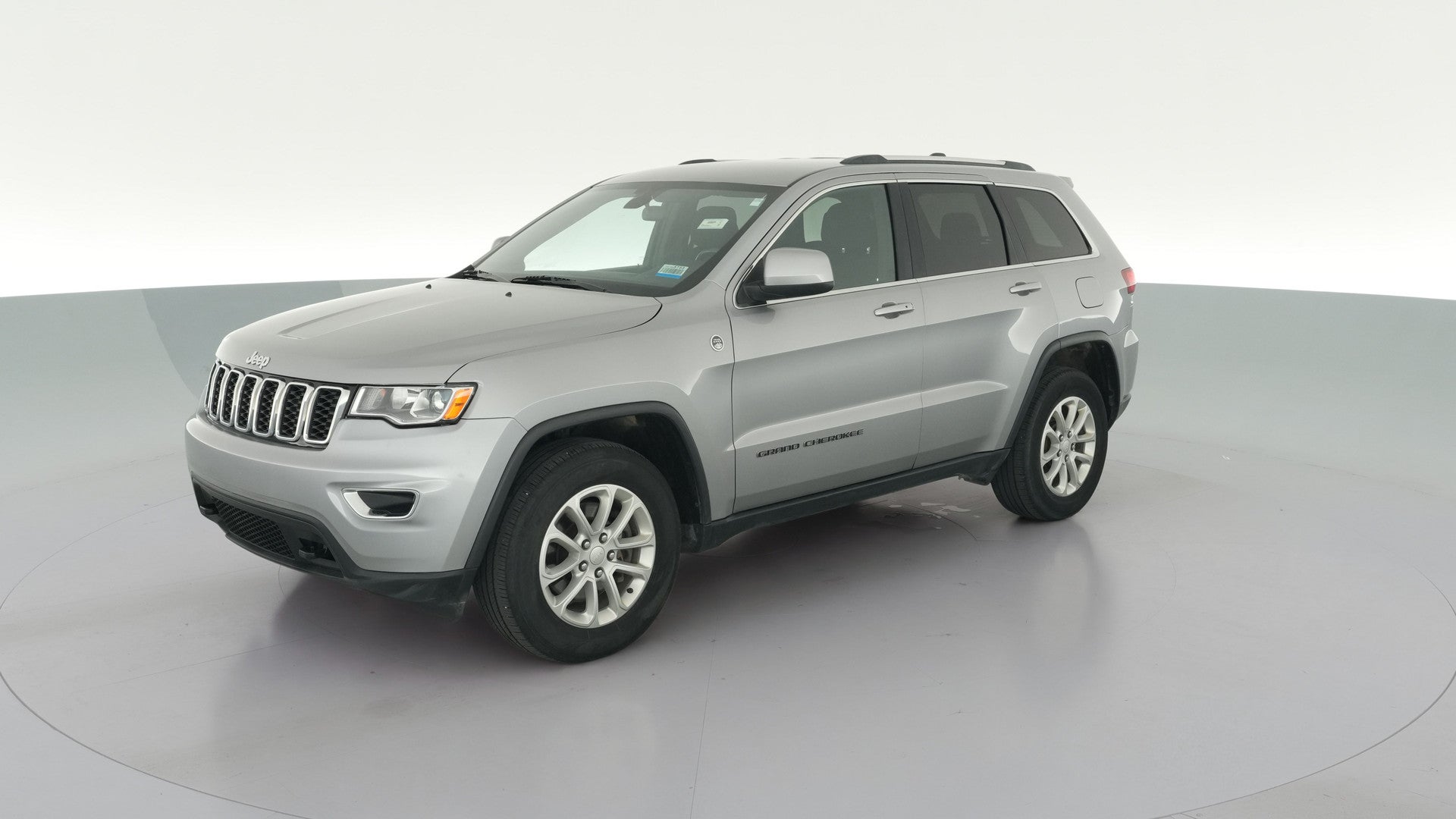 2021 Jeep Grand Cherokee vehicle photo
