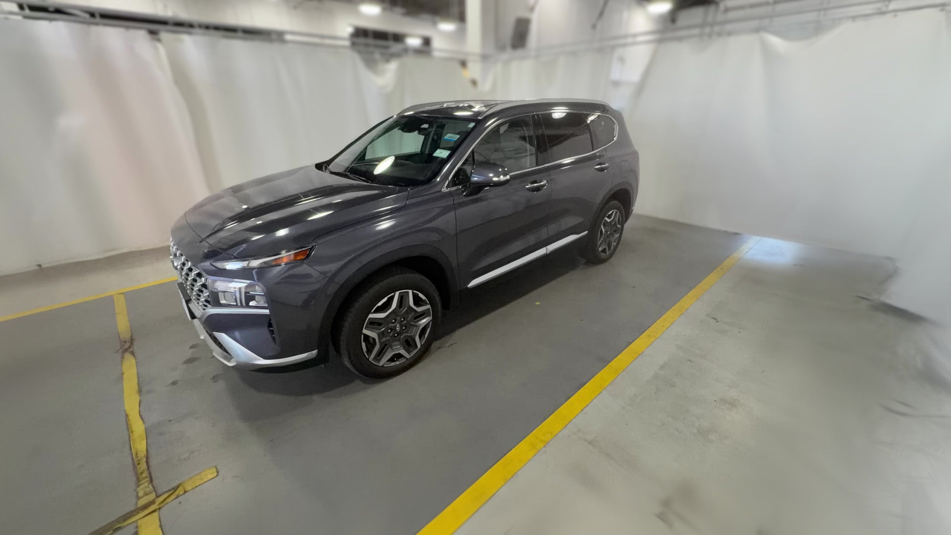 2023 Hyundai Santa Fe Plug-in Hybrid vehicle photo